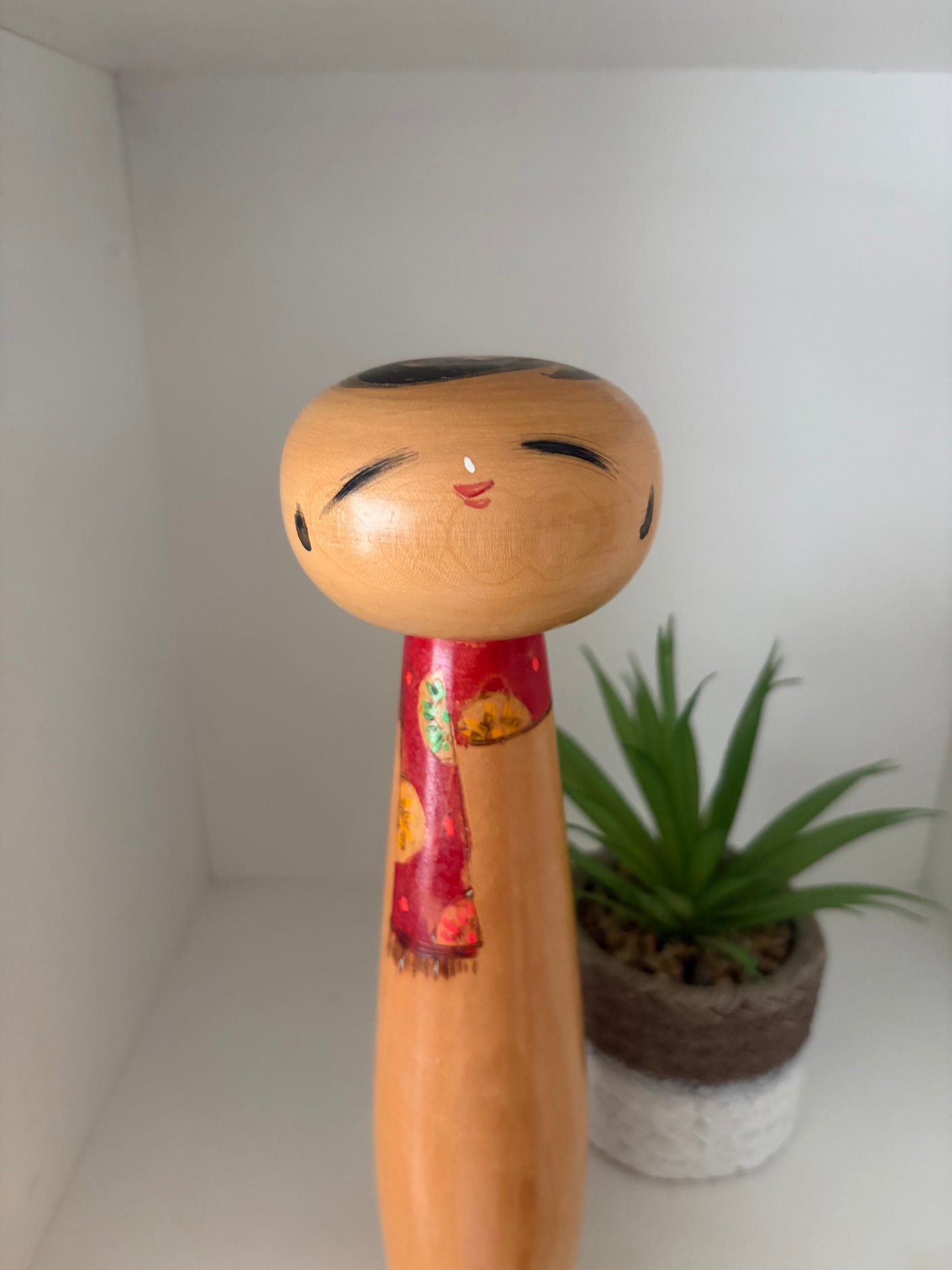 Rare vintage Sosaku kokeshi by Takahashi Hashime (1918-2002)
