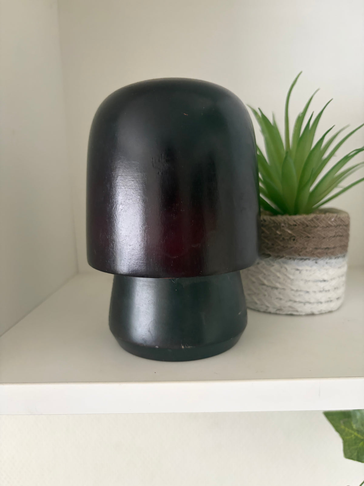 Vintage Gumma kokeshi by Sumitani Kohji