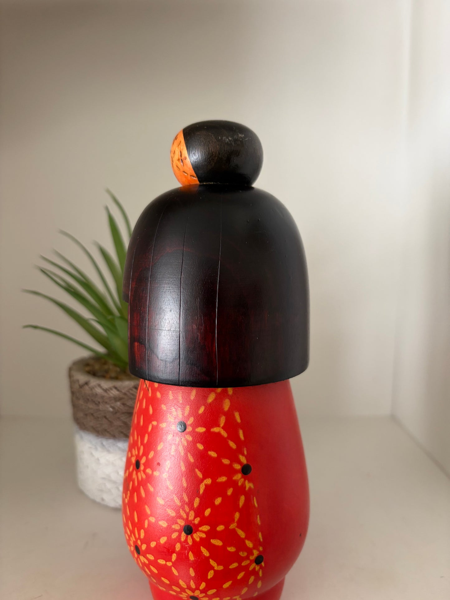 Vintage Gumma kokeshi made by Kazuo Takamizawa (1927-)