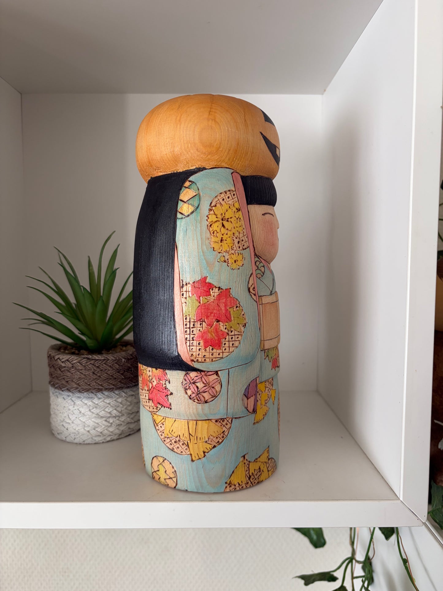 Modern Sosaku kokeshi by Yuko Yamazaki is part of her Halloween Series - With box