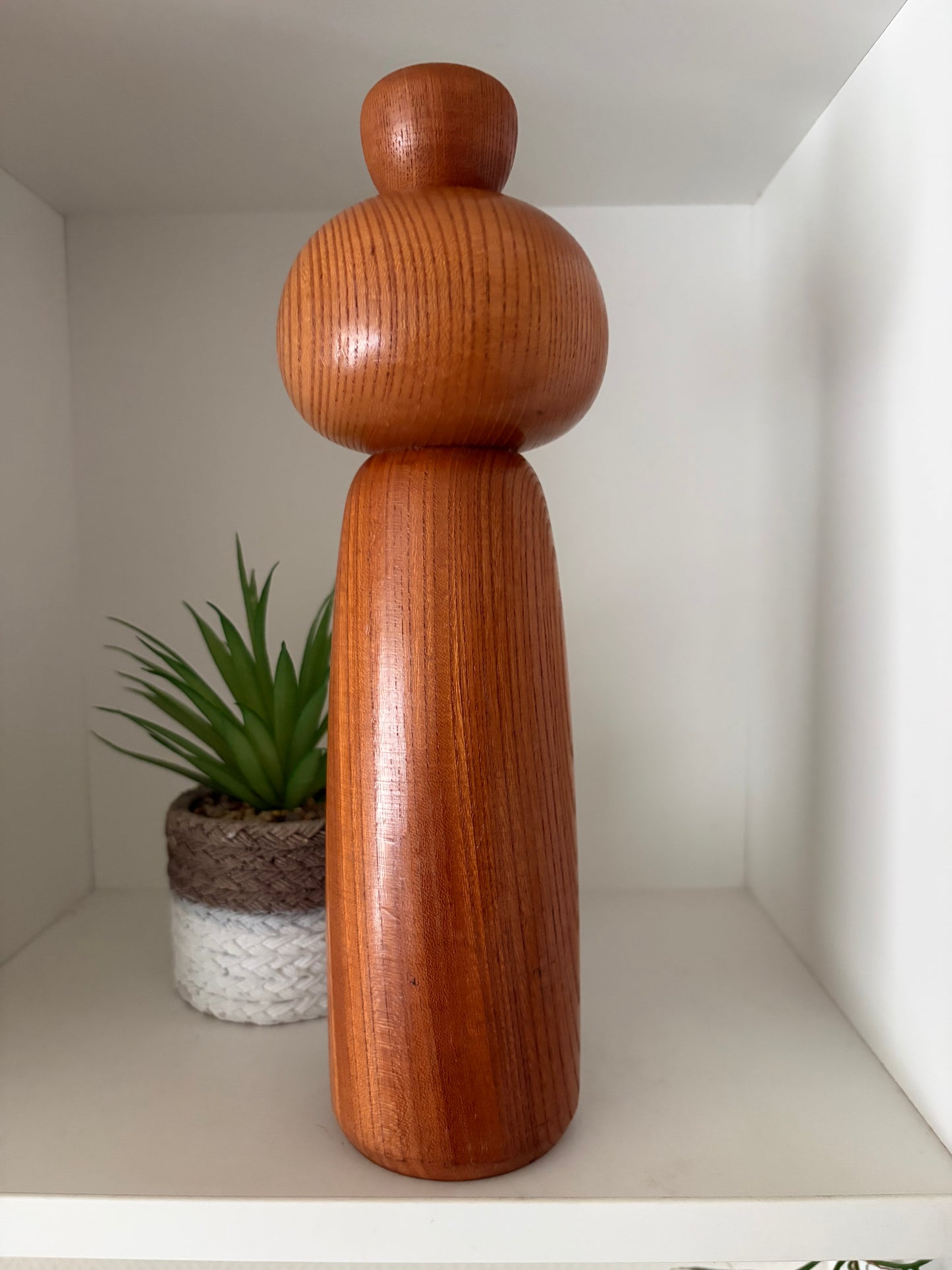 Vintage Sosaku kokeshi by Daisuke Takeda