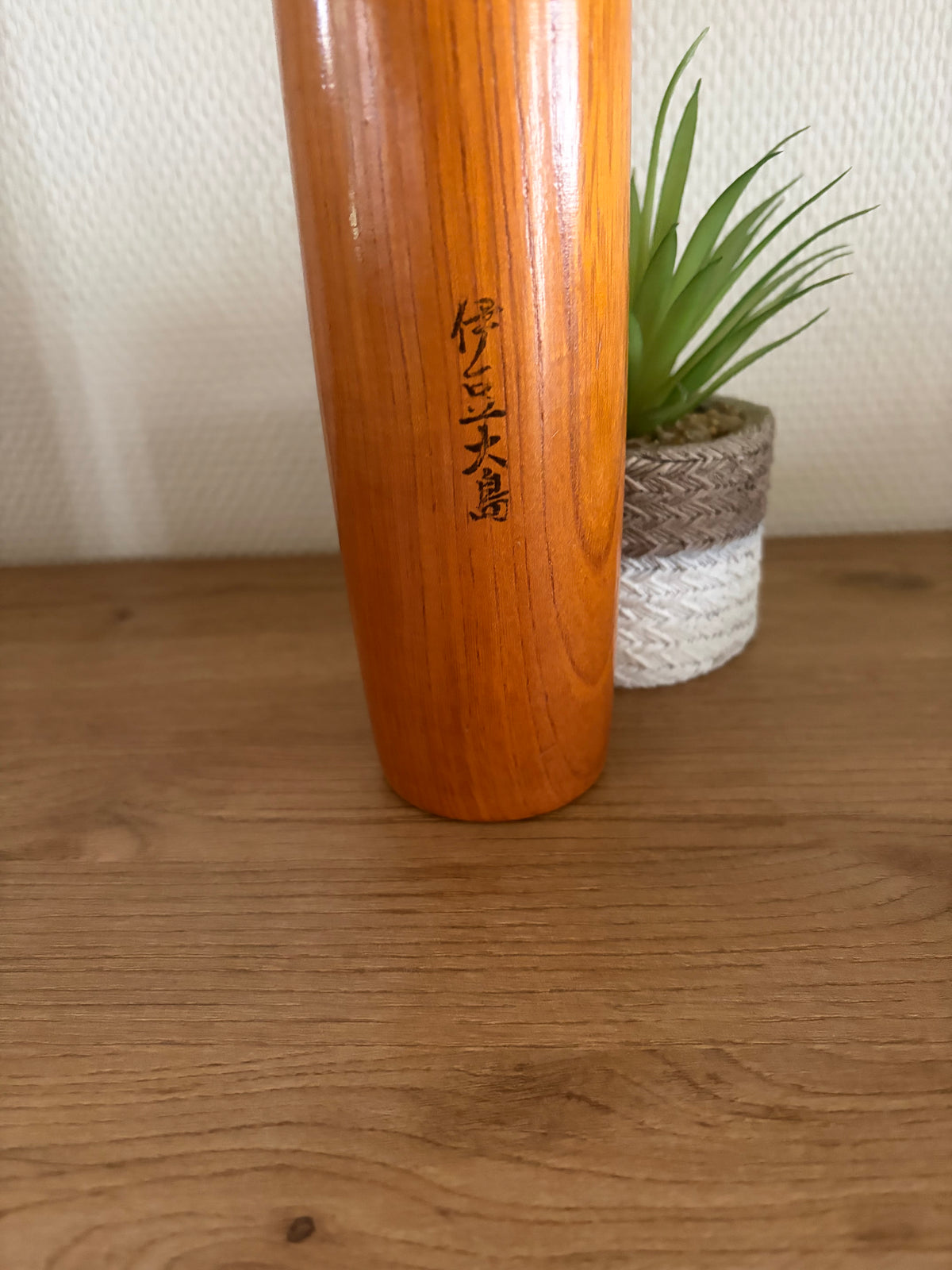 Vintage Sosaku kokeshi by Toa Sekiguchi (1942-) - Dated 1979