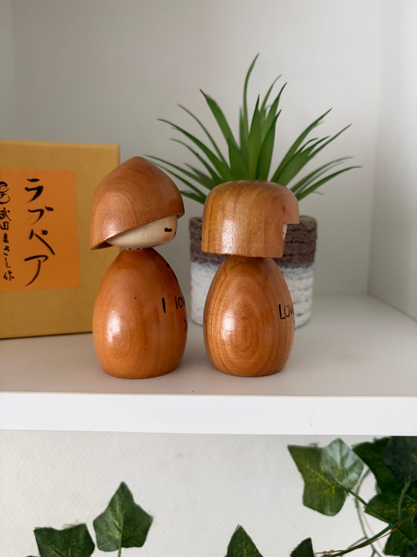 Vintage Sosaku kokeshi by Masashi Takeda - Love pair (1930-2015)