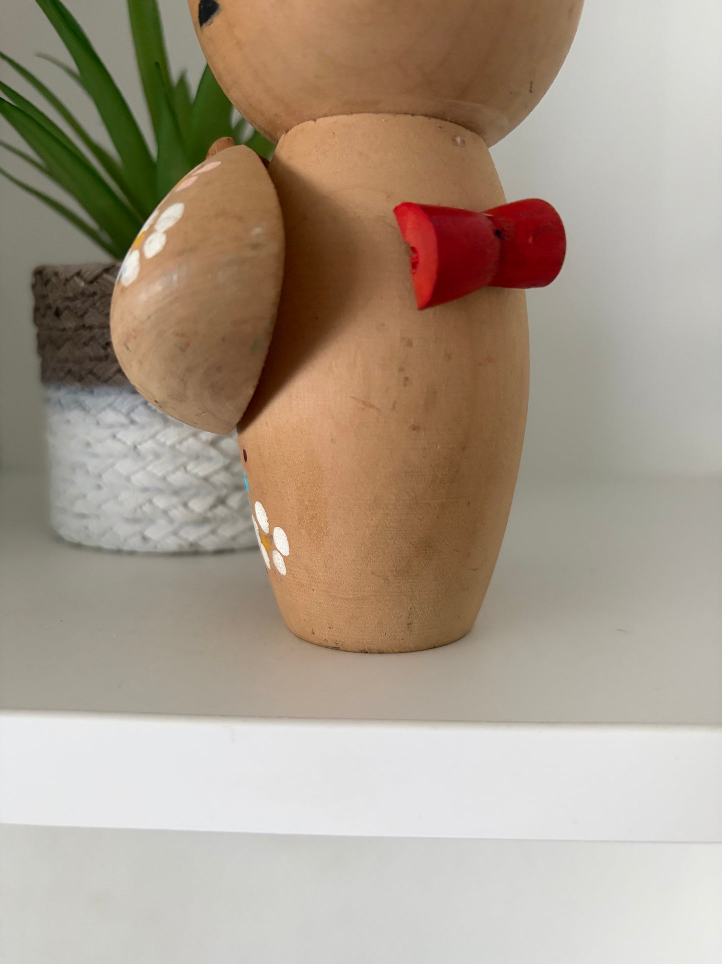 Lovely rare vintage Sosaku kokeshi by Aoki Ryoka (1931-)