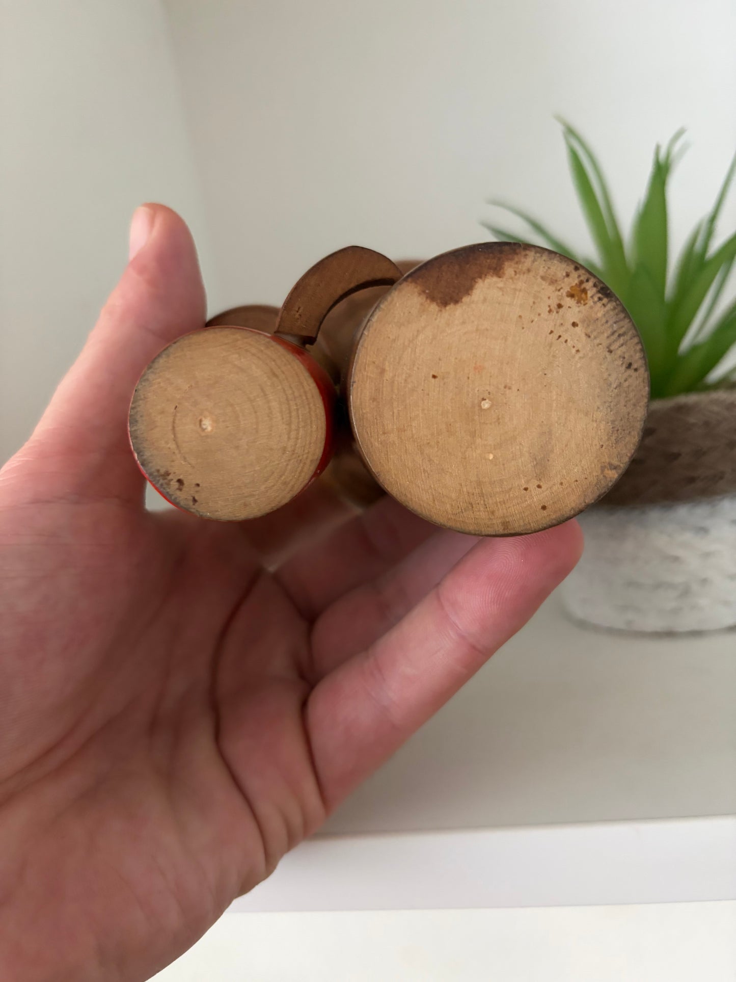Exclusive Rare Vintage Creative Kokeshi by renowned artisan Ikuyoshi Yokozuka - Mother and child