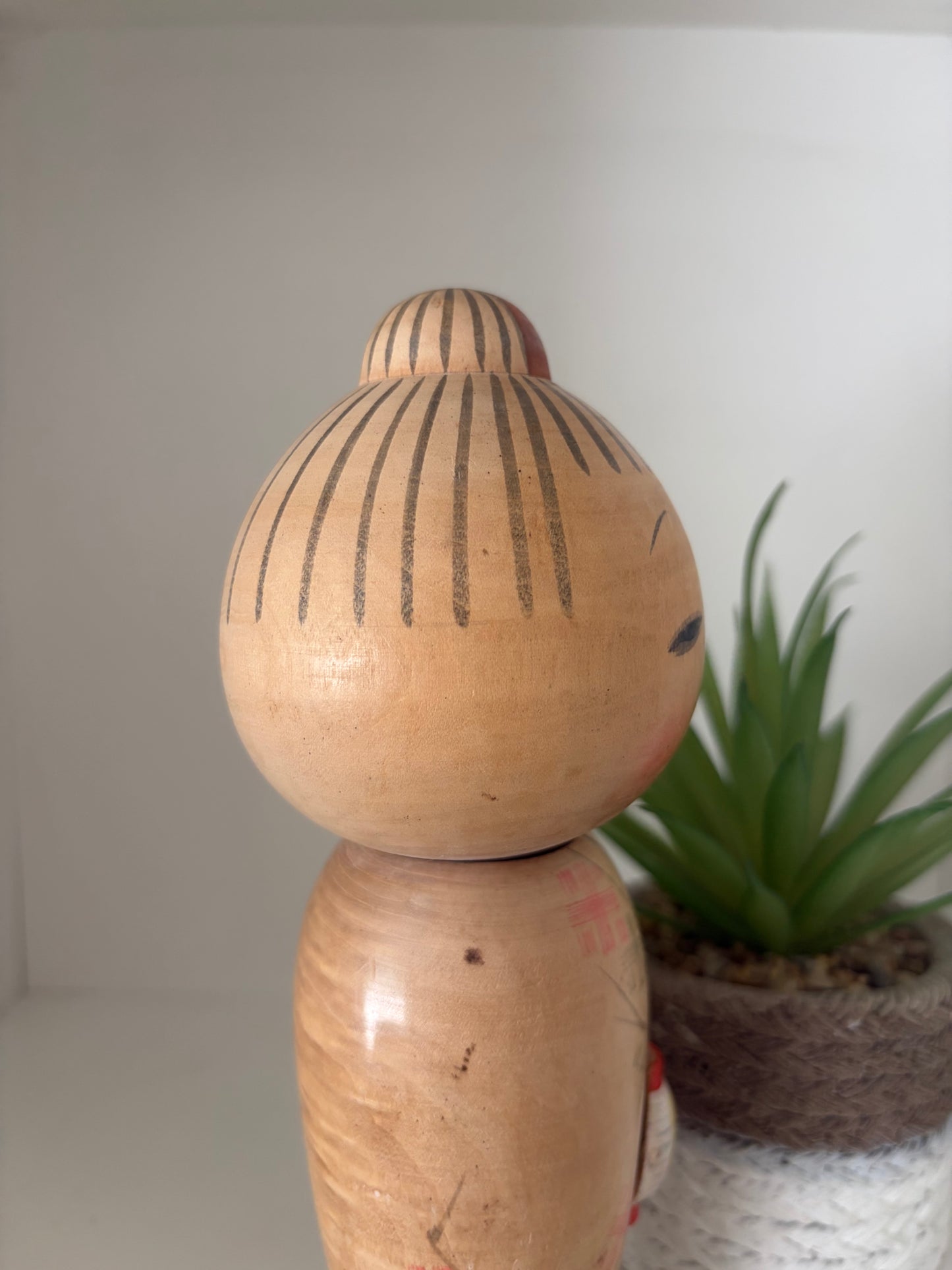 Rare vintage Sosaku kokeshi by Imai Tamamizu