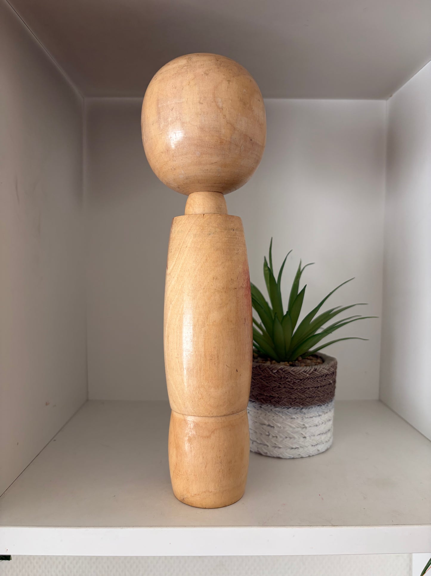Vintage Sosaku kokeshi by Yajima Suiho (1915-)