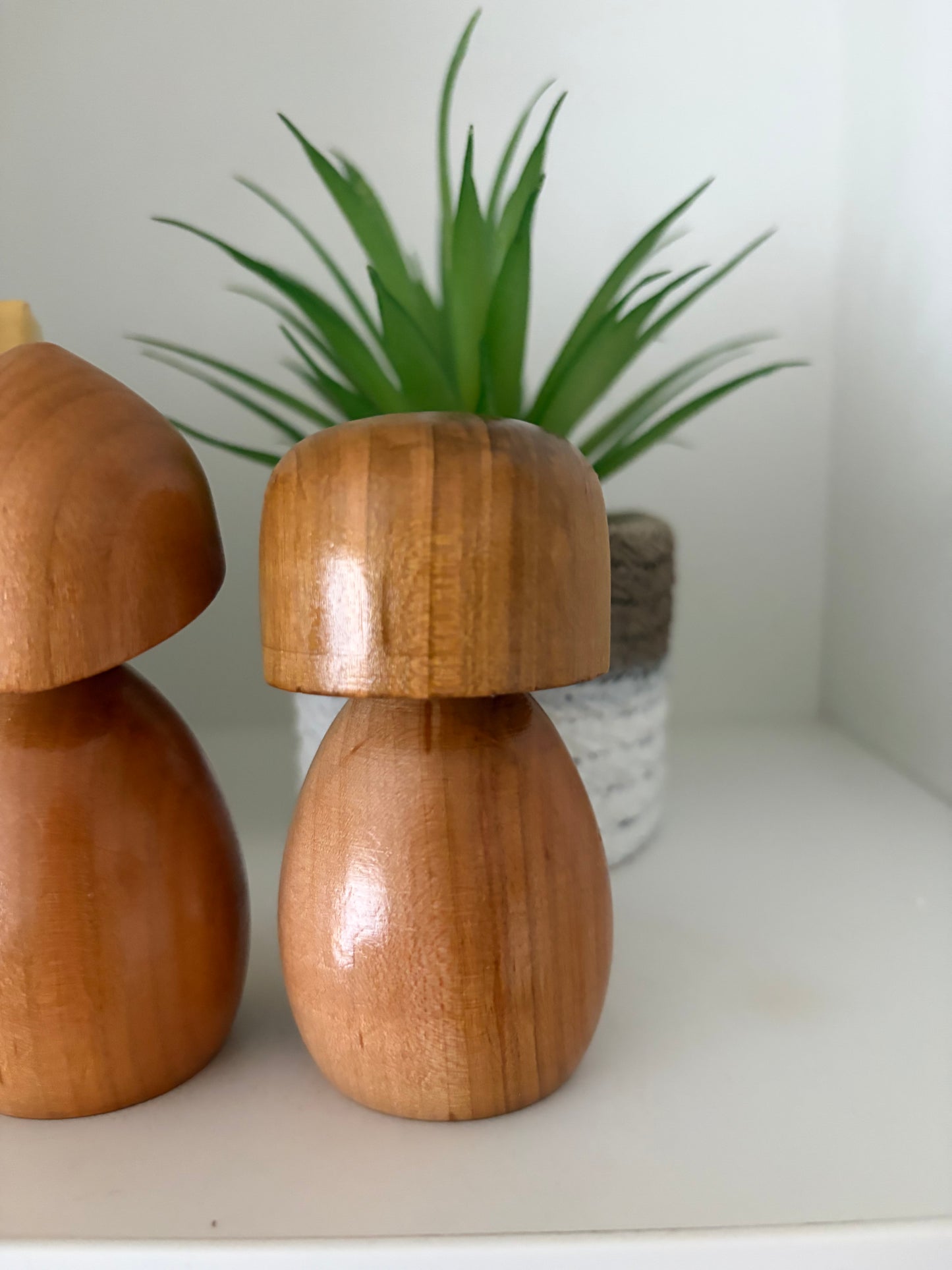Vintage Sosaku kokeshi by Masashi Takeda - Love pair (1930-2015)