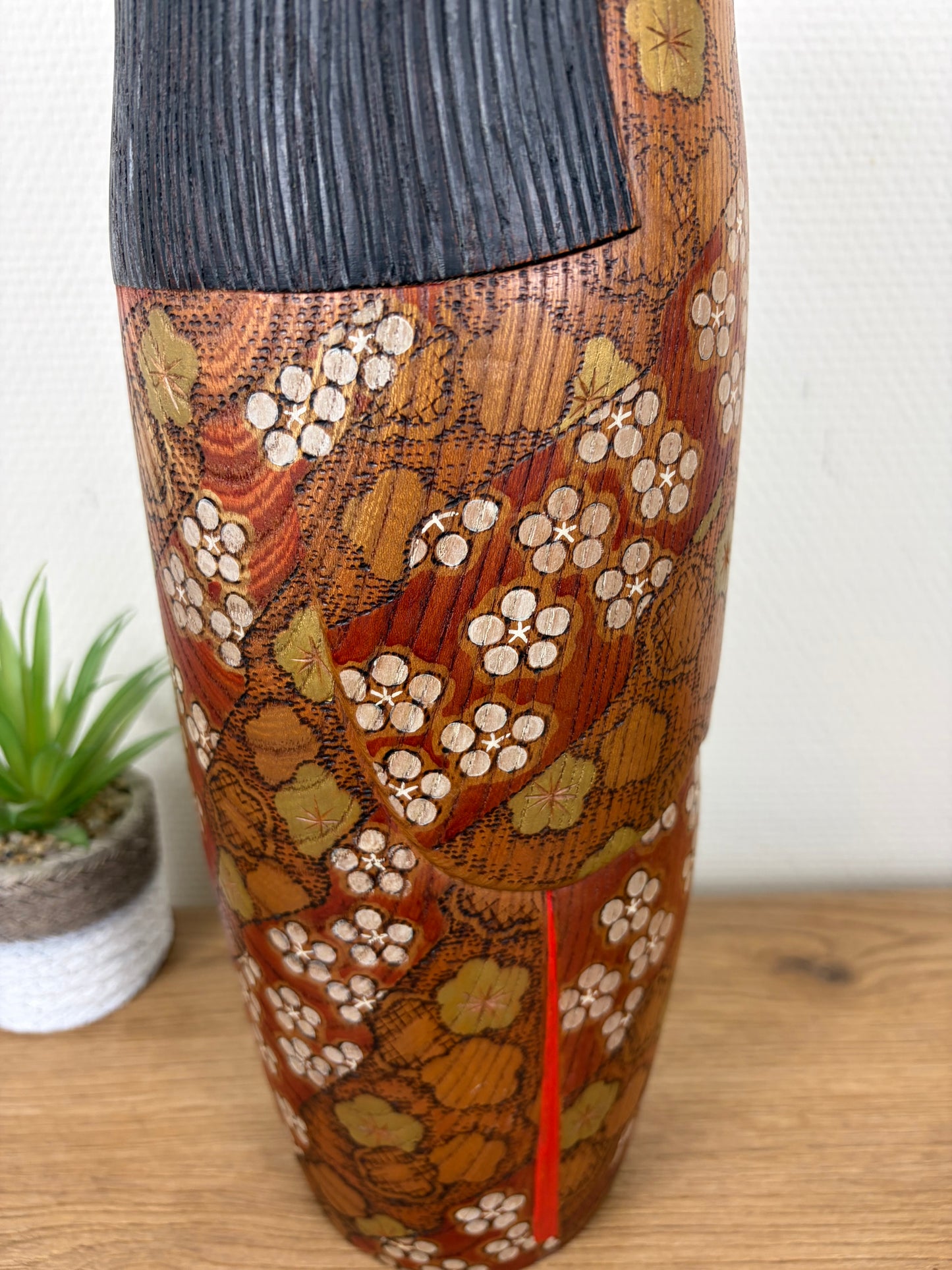 Exclusive vintage kokeshi by Miyagawa Kunio (1933-)