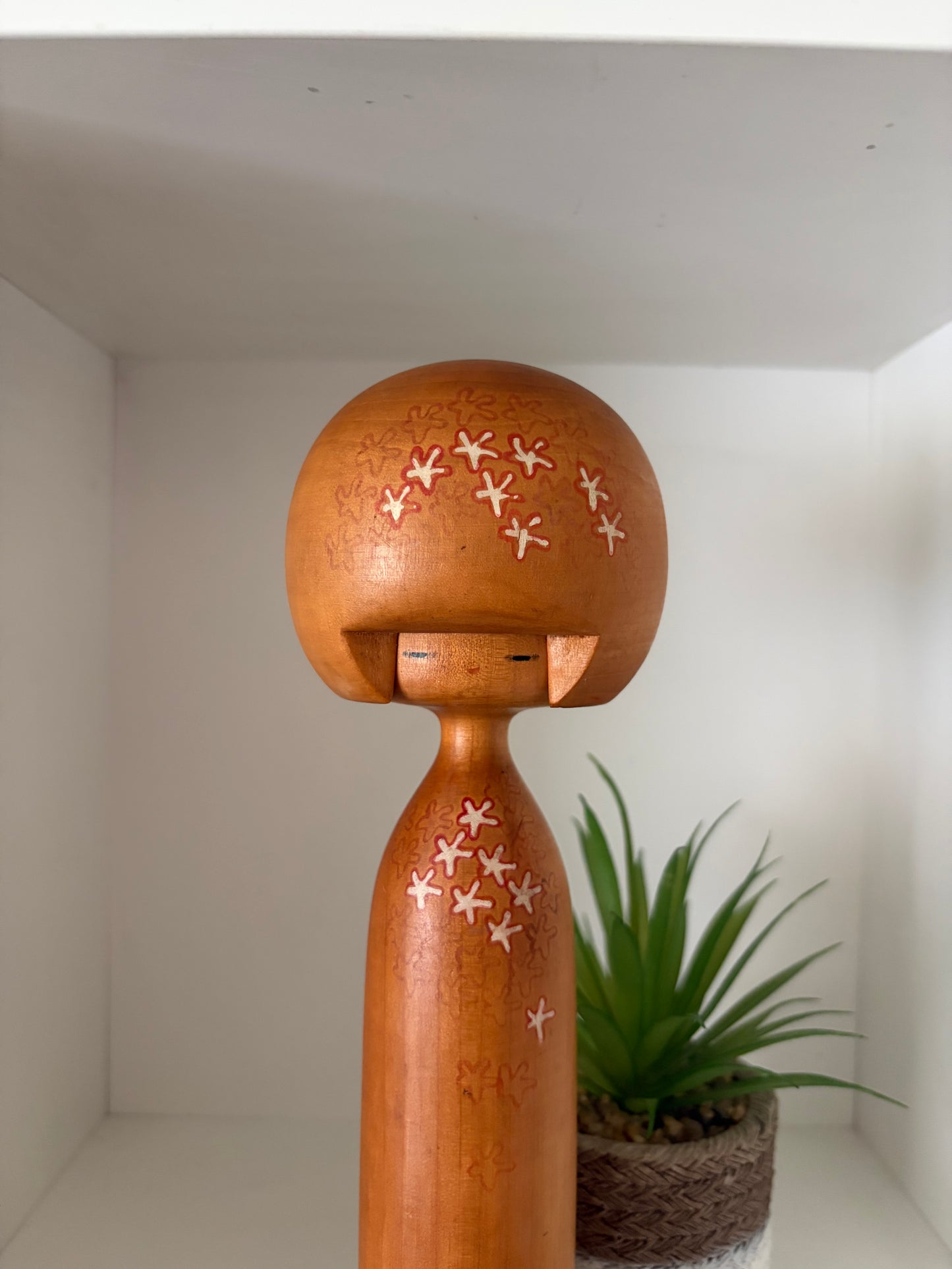 Exclusive Vintage kokeshi made by Sansaku Sekiguchi (1925-2018)