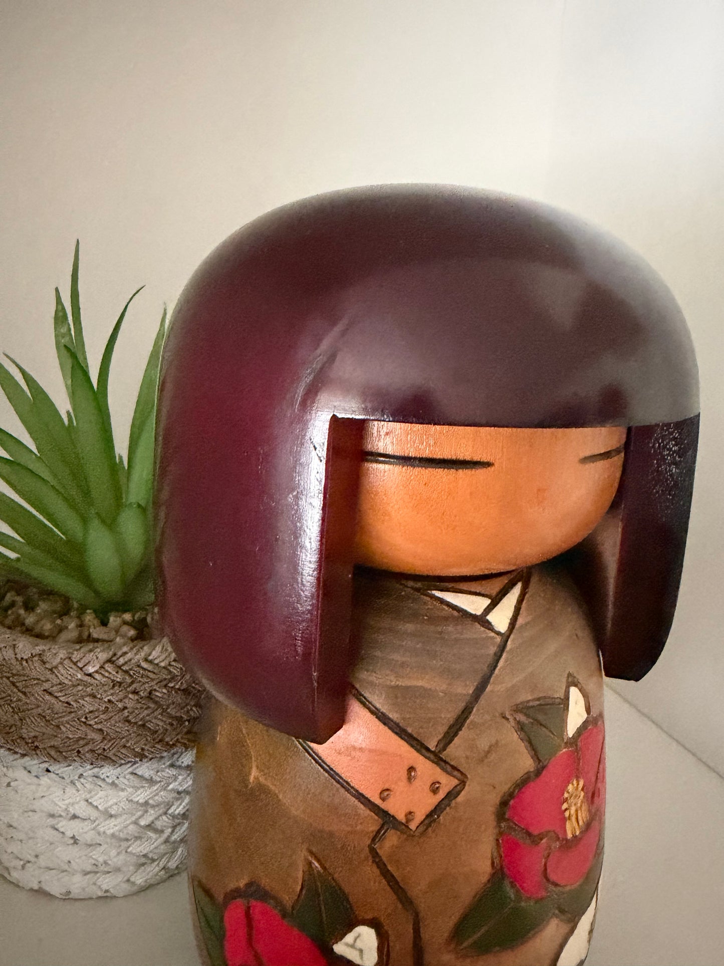 Vintage Gumma kokeshi by Kisaku