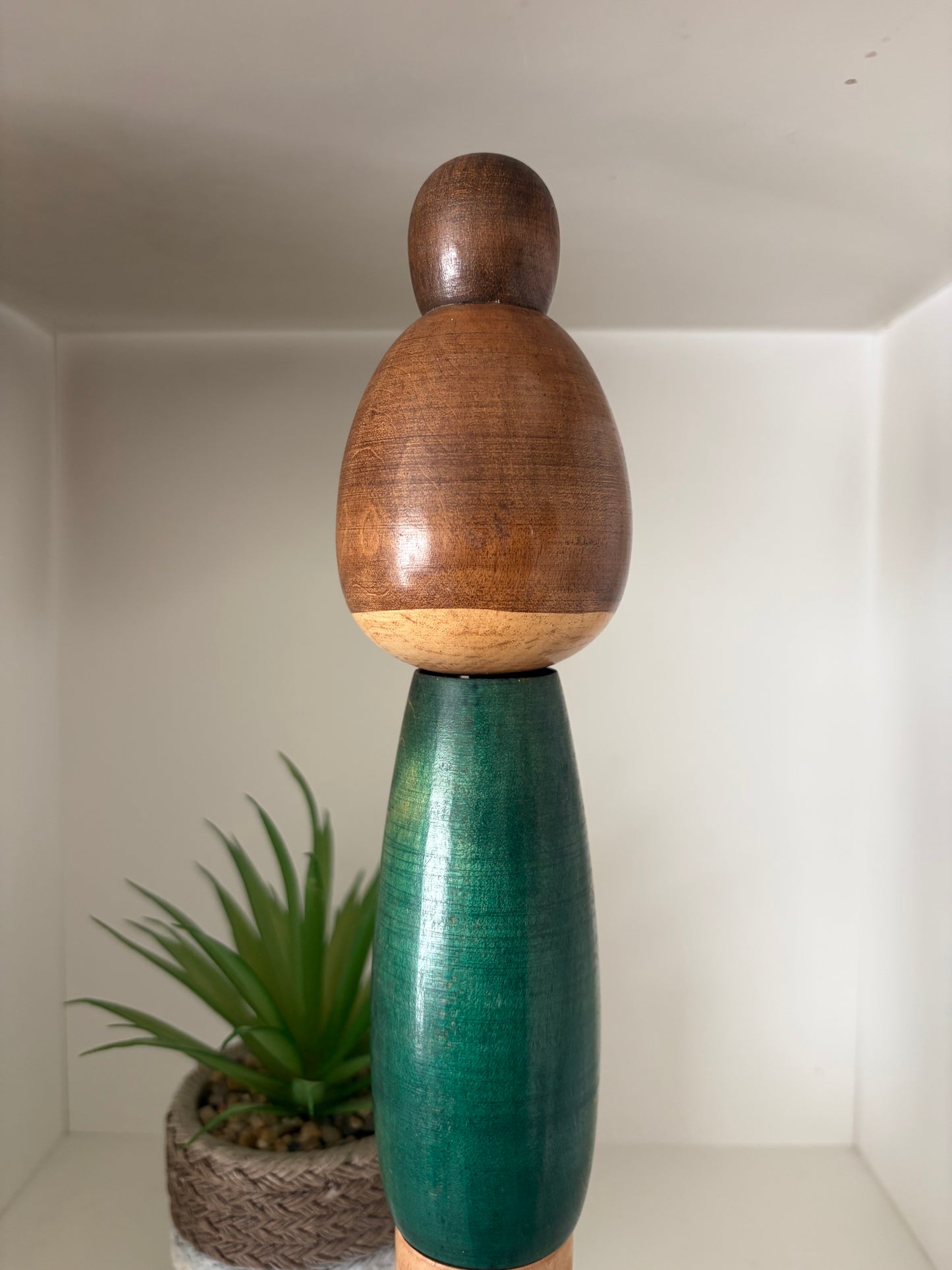 Vintage Sosaku kokeshi by Isamu Yamakawa (1928-)