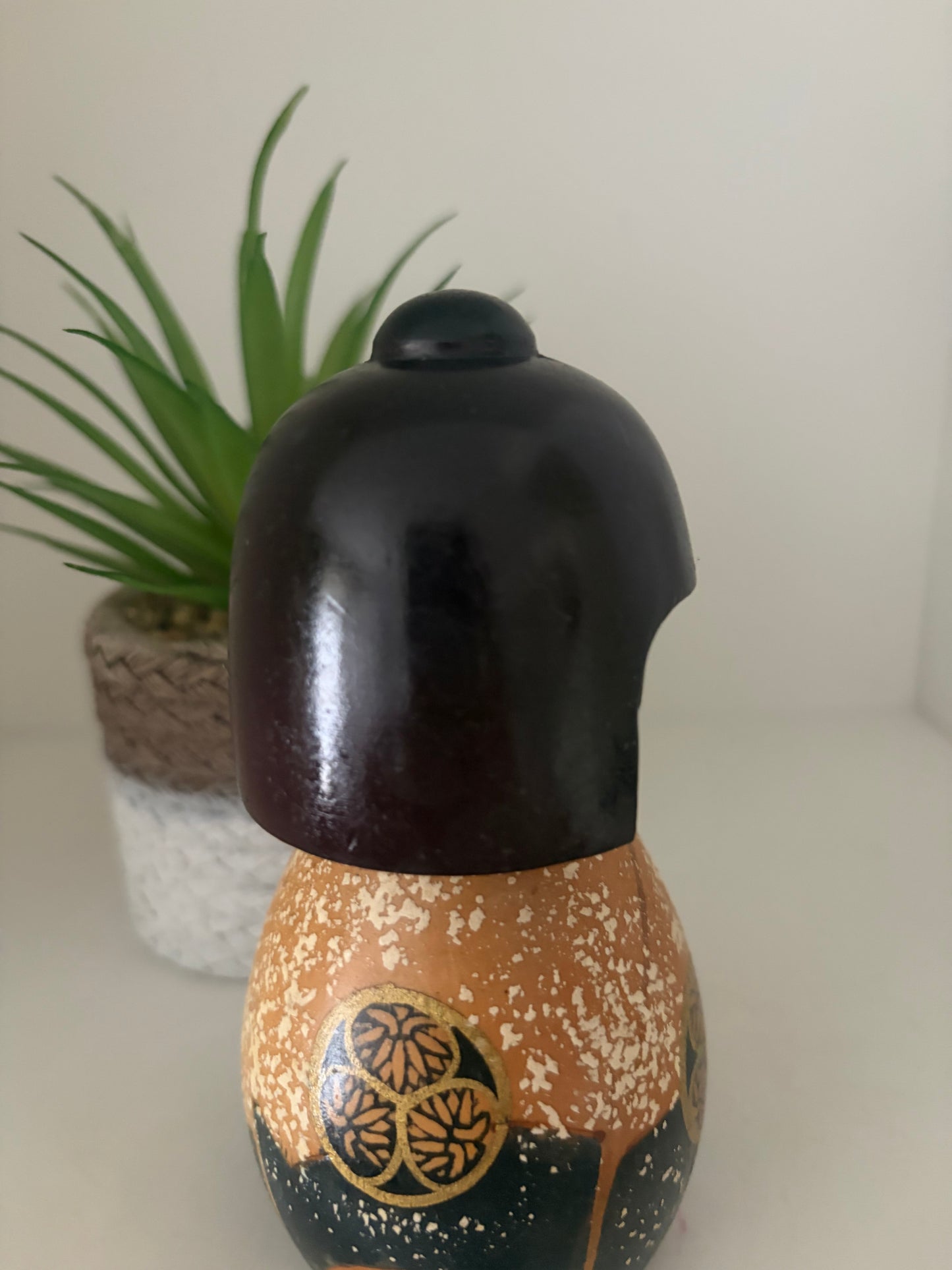 Rare Vintage Sosaku kokeshi by Aoki Ryoka (1931-)