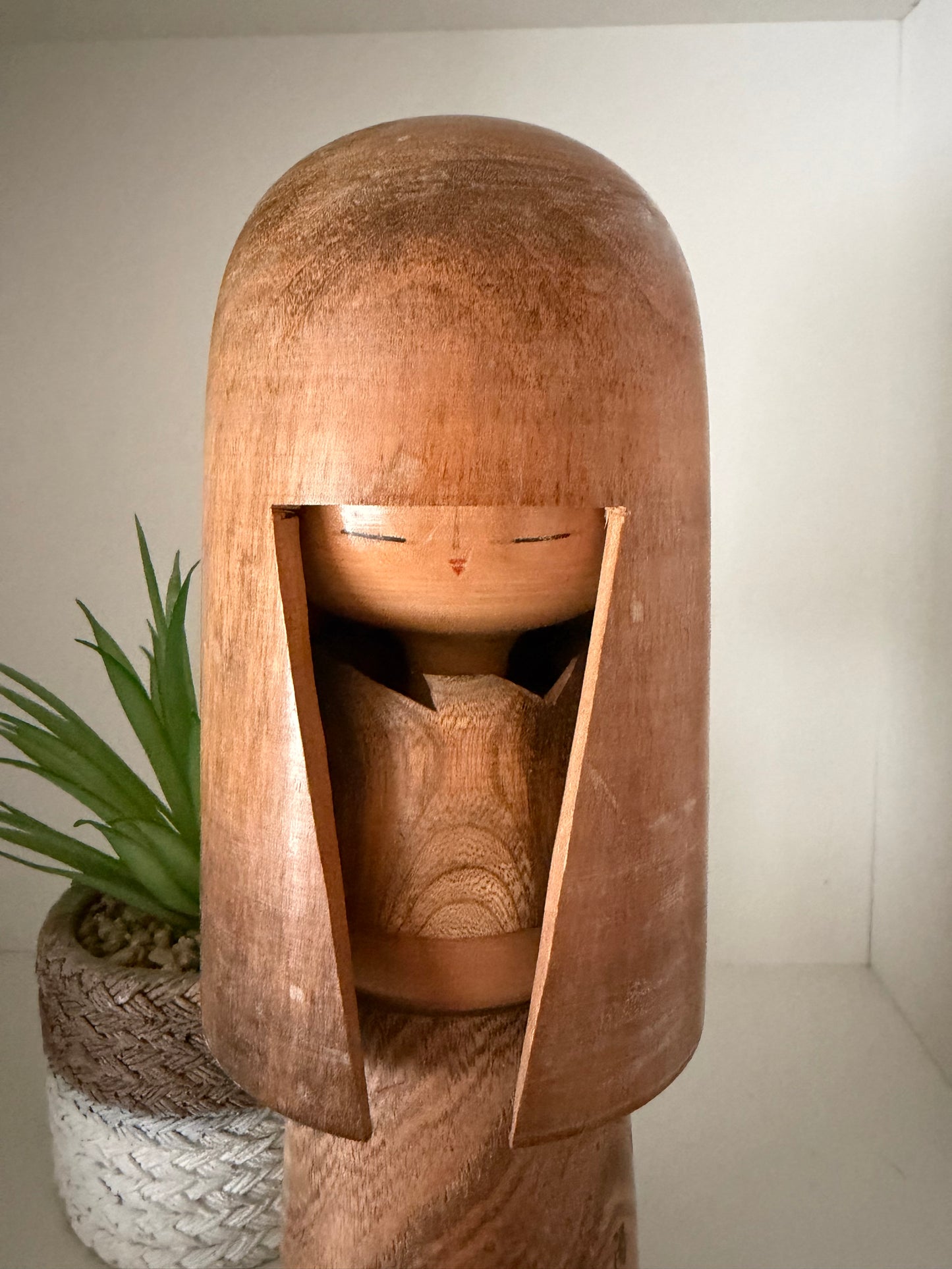 Vintage Sosaku kokeshi by Takanashi