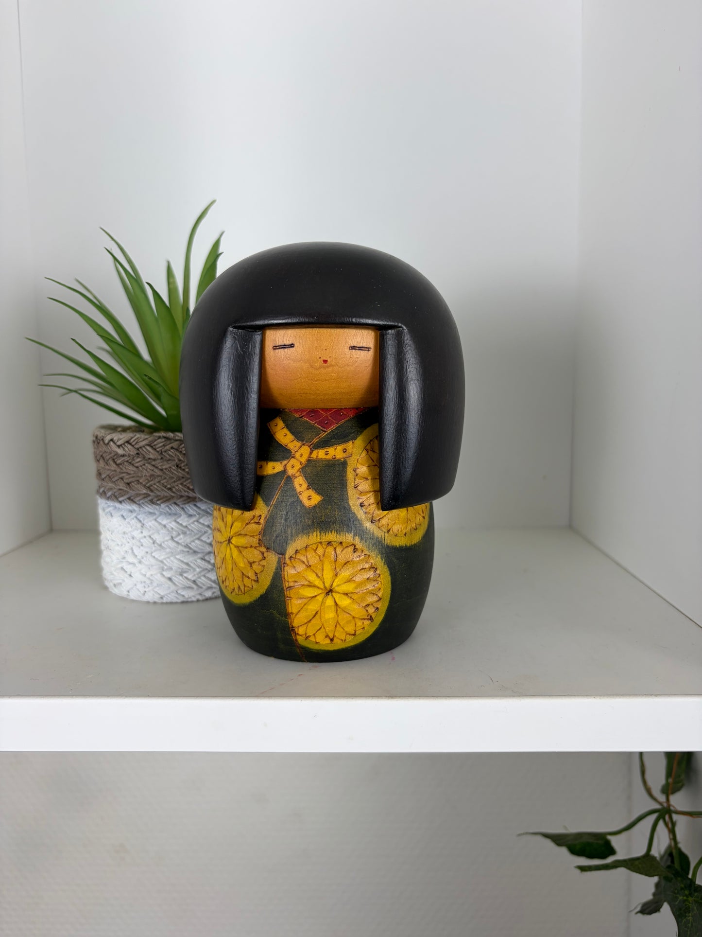 Vintage Sosaku kokeshi by Kato Tatsuo (1940-)
