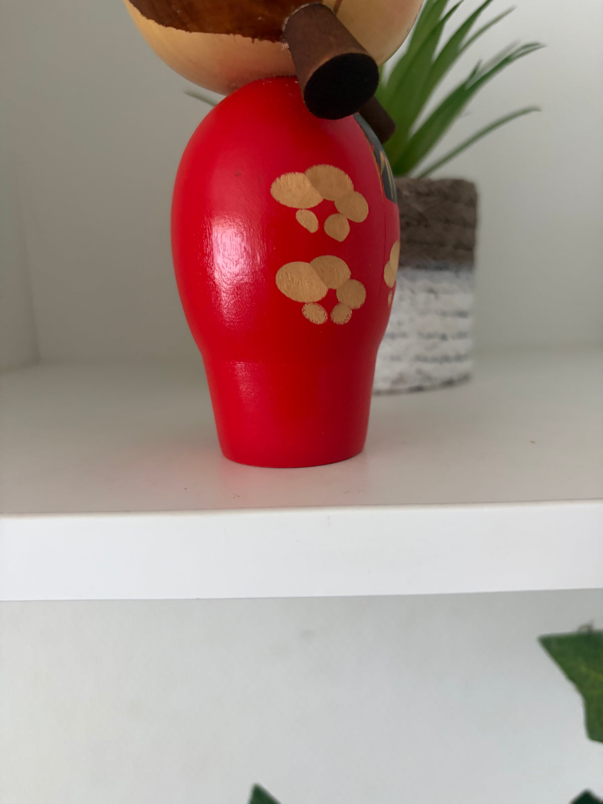 Vintage Sosaku kokeshi by Takahashi Toshiharu