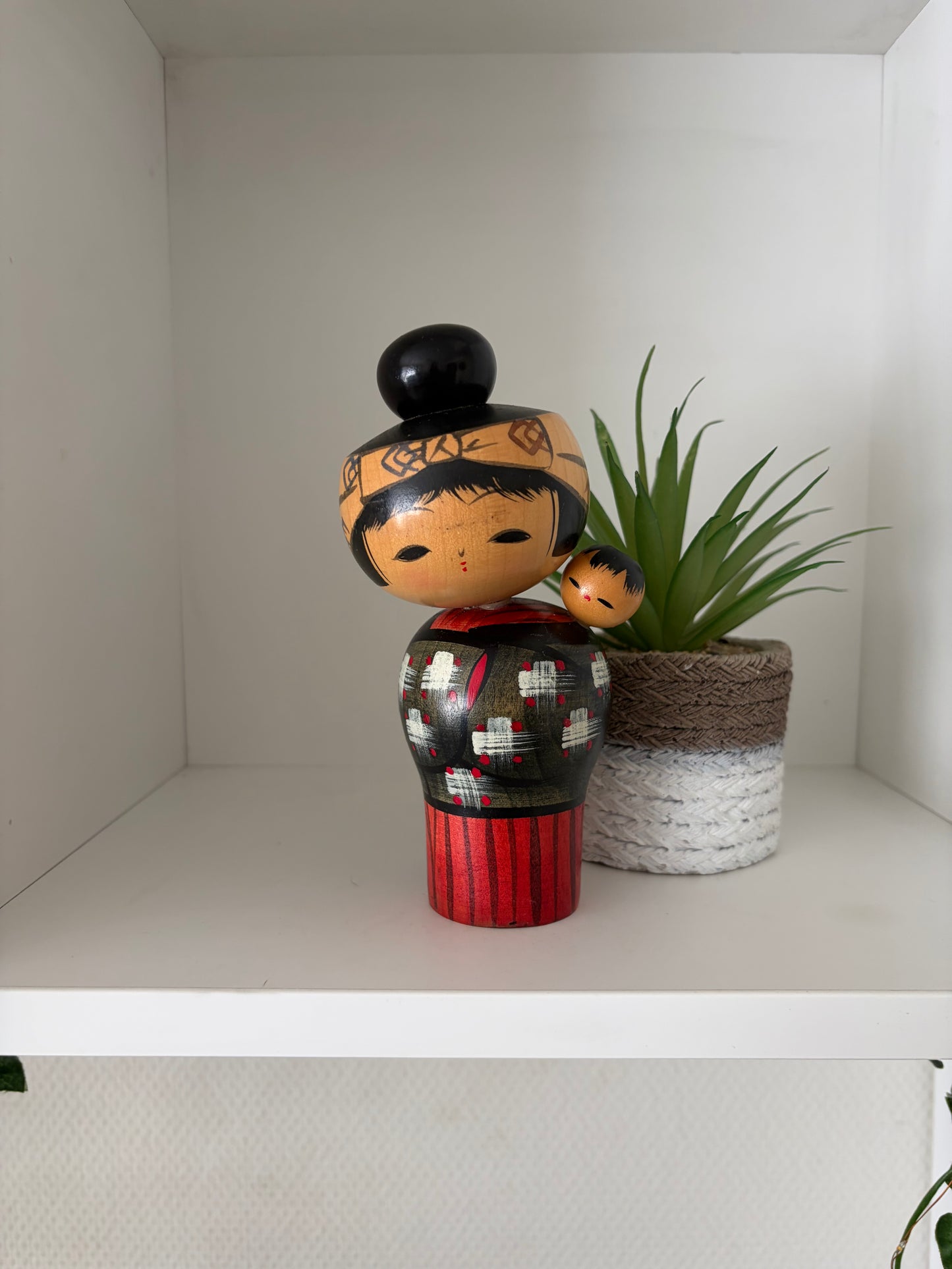 Vintage Creative kokeshi by Hajime Miyashita(1940-)