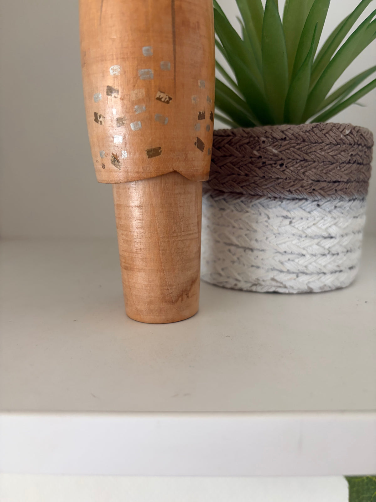 Vintage Gumma kokeshi by Hajime Miyashita (1940-)