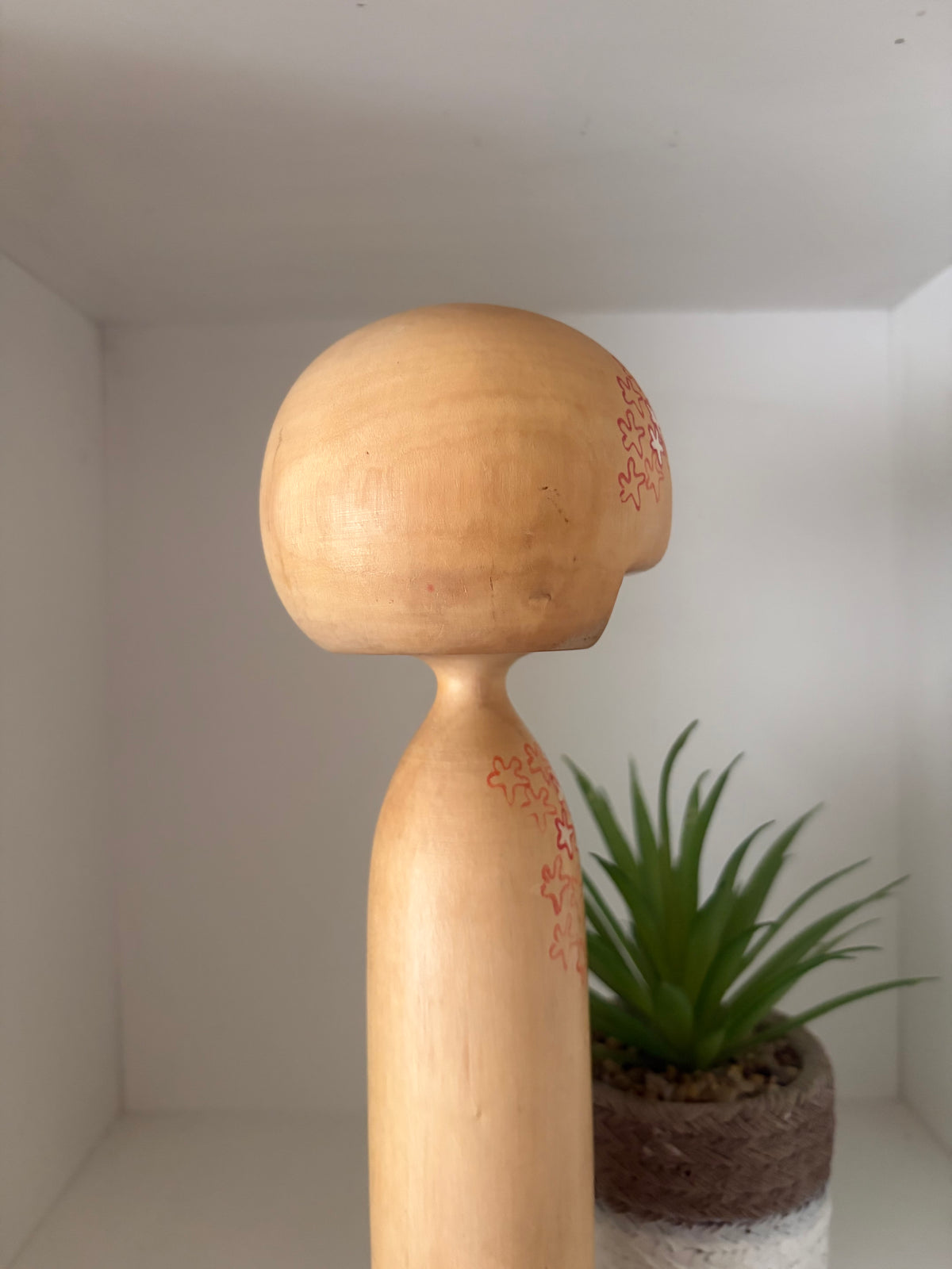 Exclusive Vintage kokeshi made by Sansaku Sekiguchi (1925-2018)