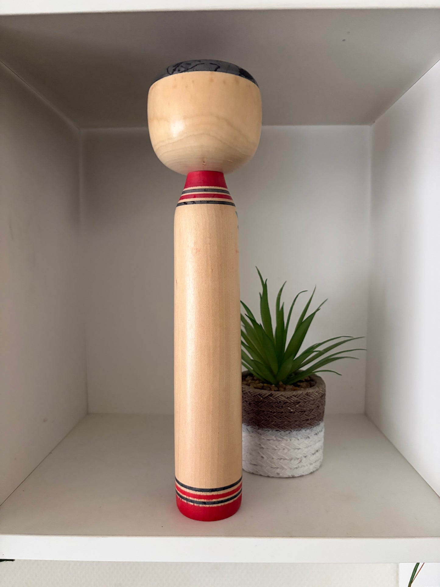 Vintage traditional Nakanosawa “Takobozu” Kokeshi doll by Koji Seya