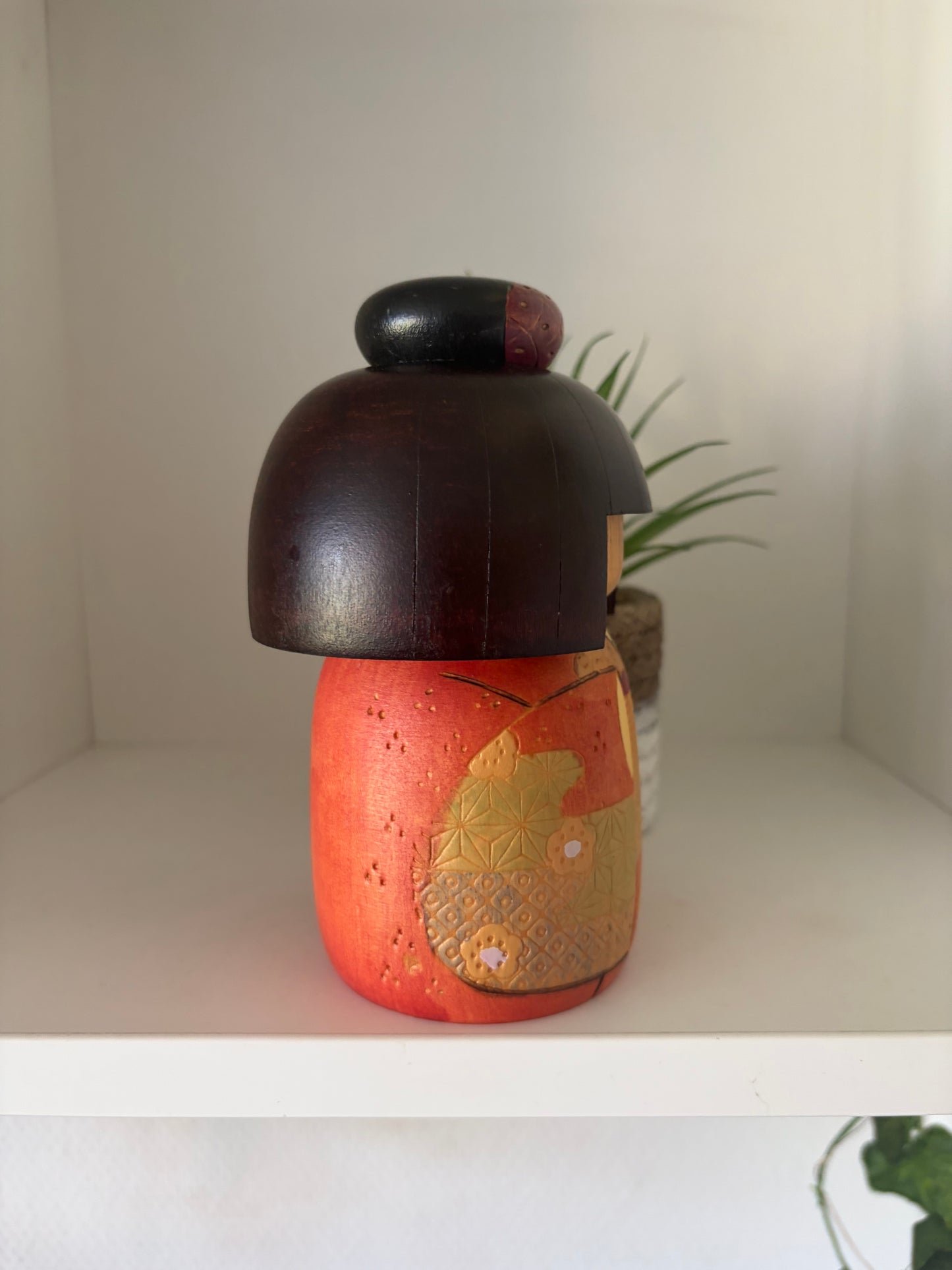 Vintage Gumma kokeshi by Kazuo Takamizawa (1927-)