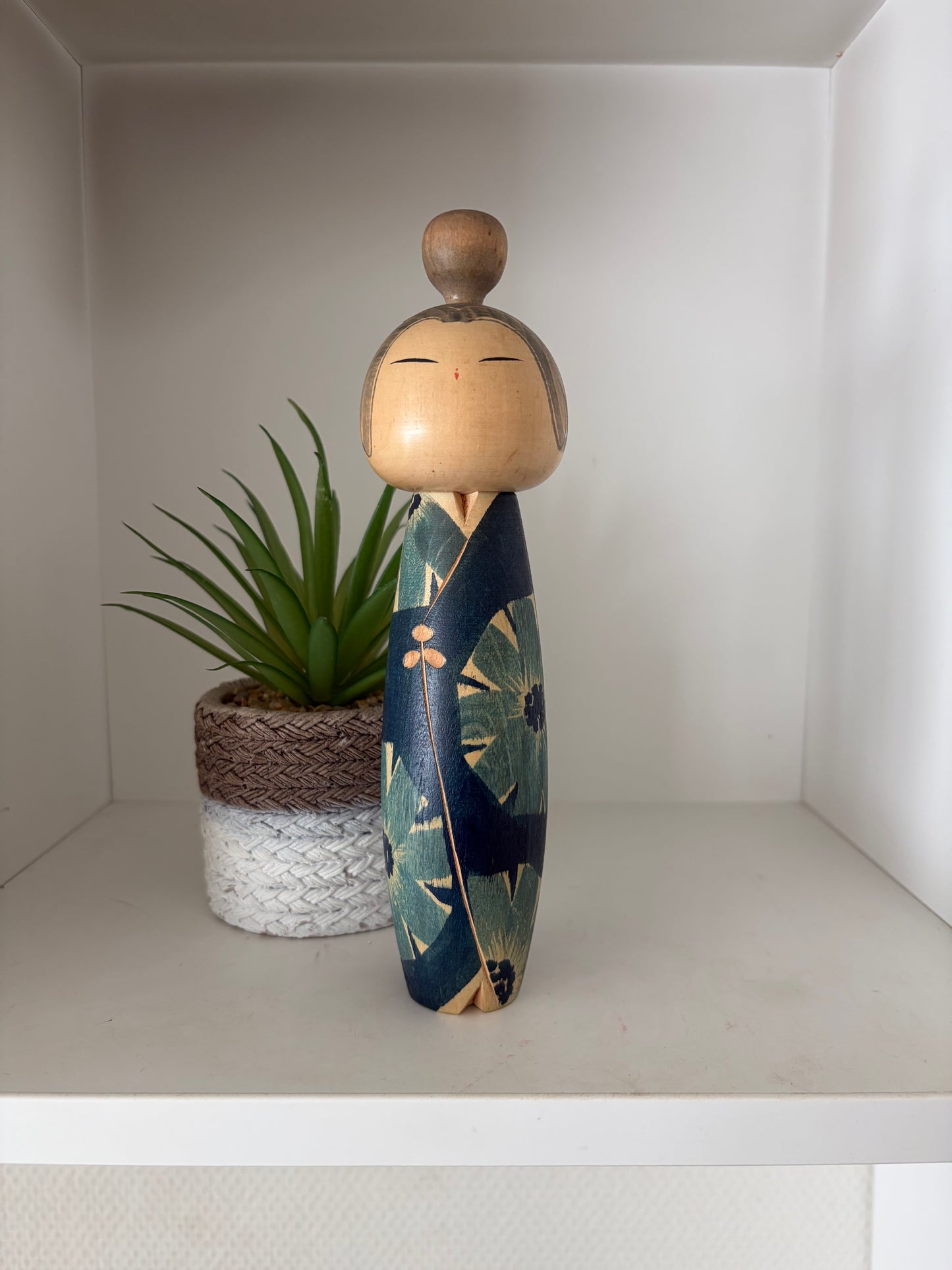 Vintage creative kokeshi by Issetsu Kuribayashi (1924-2011)