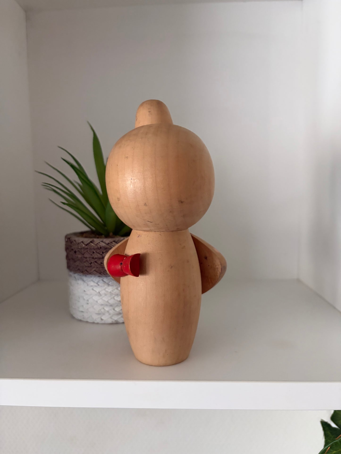 Lovely rare vintage Sosaku kokeshi by Aoki Ryoka (1931-)