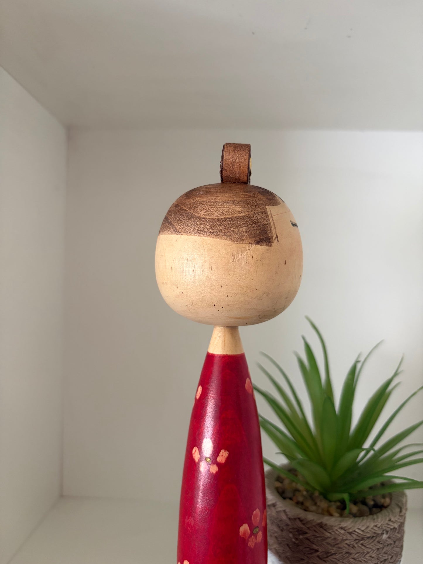 Rare vintage Sosaku kokeshi by Takahashi Hashime (1918-2002)