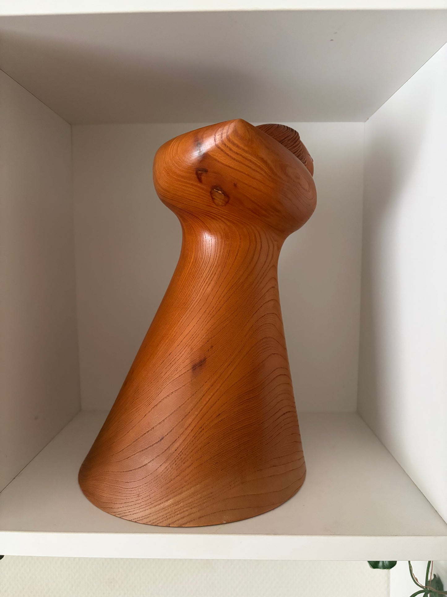 Exclusive Vintage Sosaku kokeshi by Aoki Ryoka (1931-) She is dated 1983