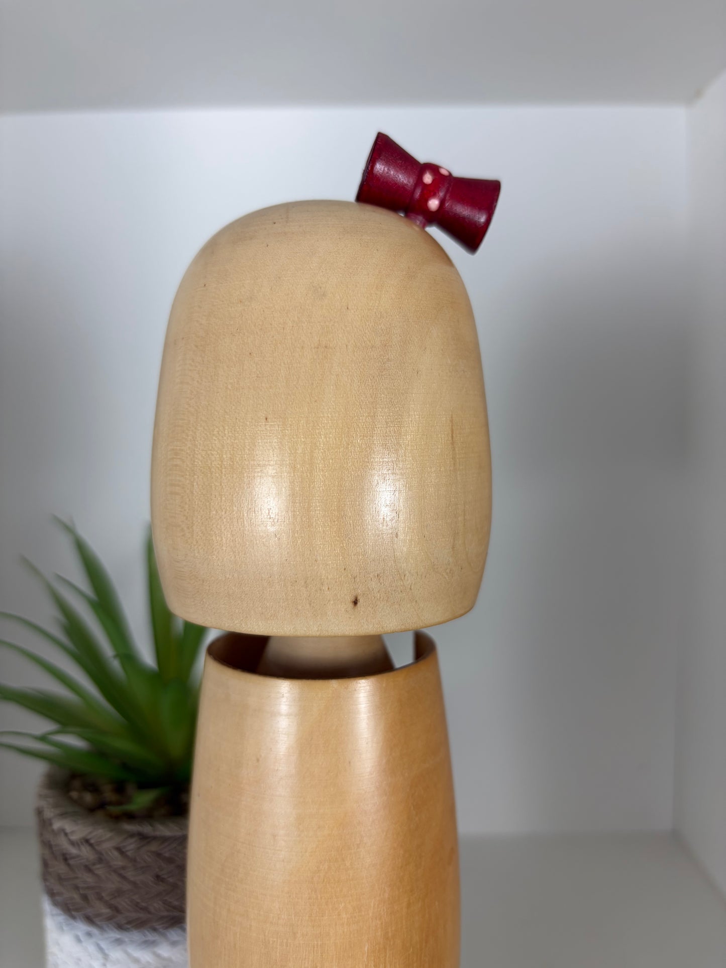 Vintage Gumma kokeshi by Kunio Miyagawa (1933-)