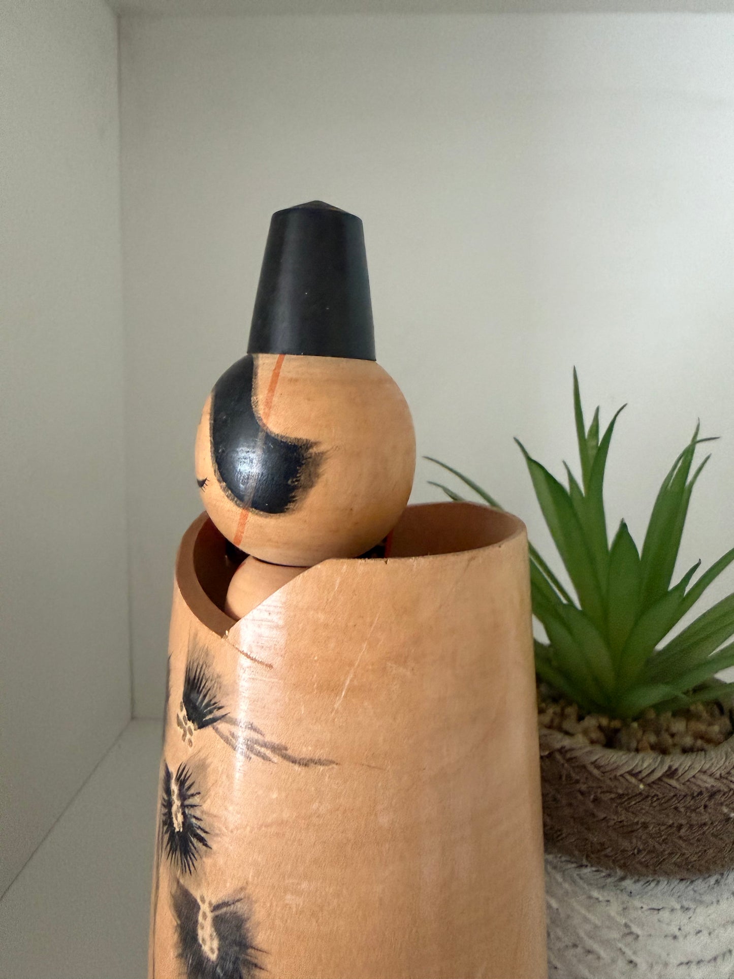 Vintage Sosaku kokeshi by Hajime with drum