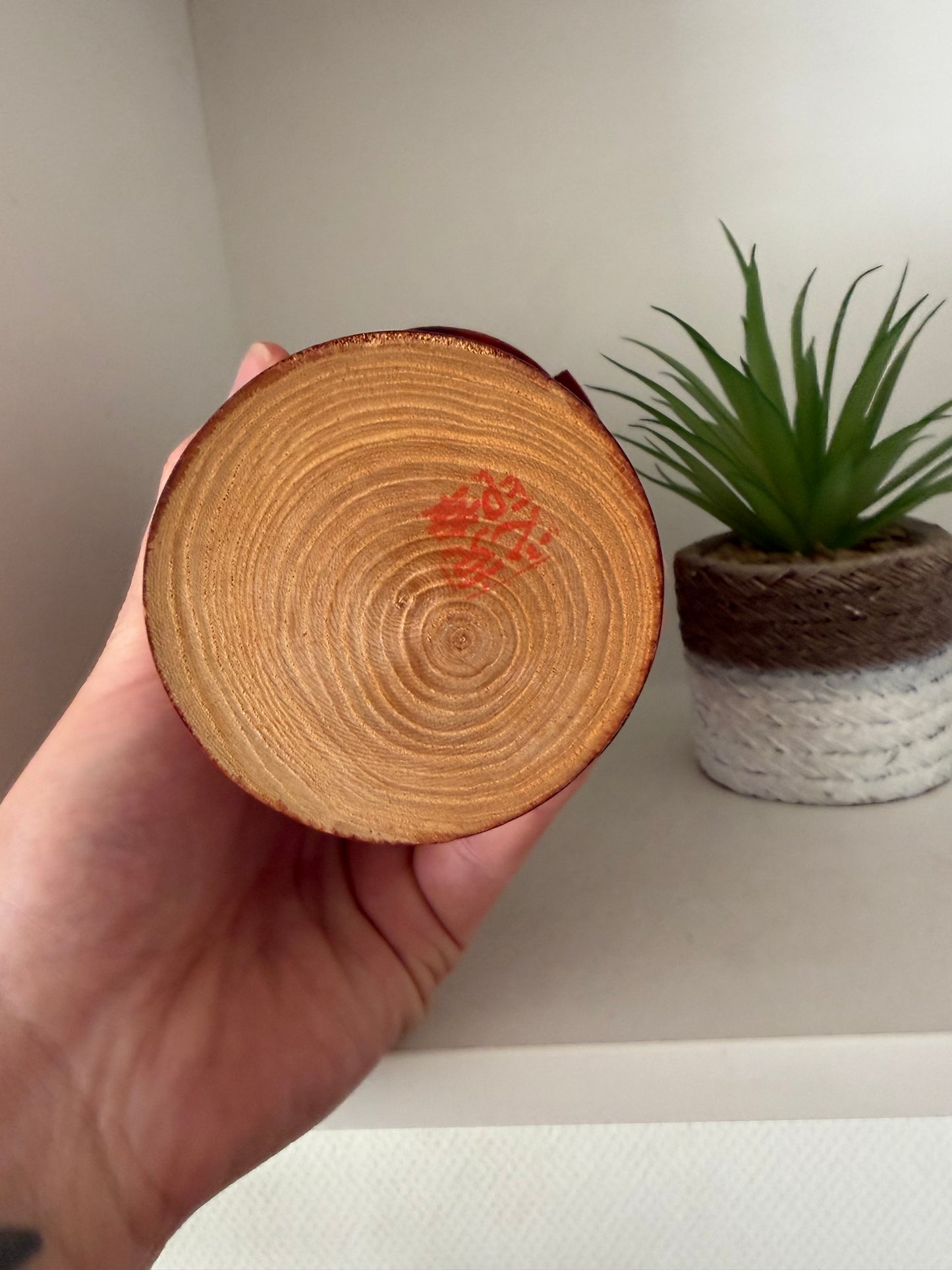 Realy beautiful vintage Sosaku kokeshi by Katsuyuki