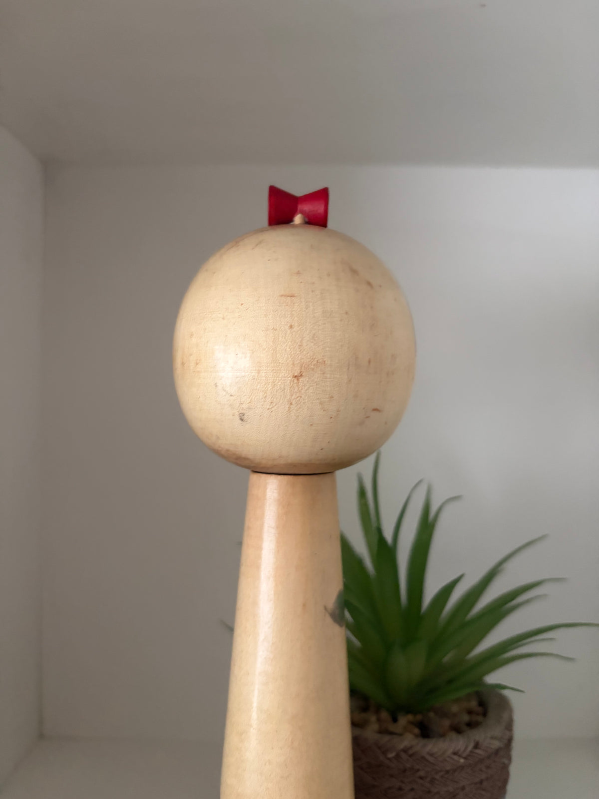 Vintage Sosaku kokeshi by Hogetsu Maruyama