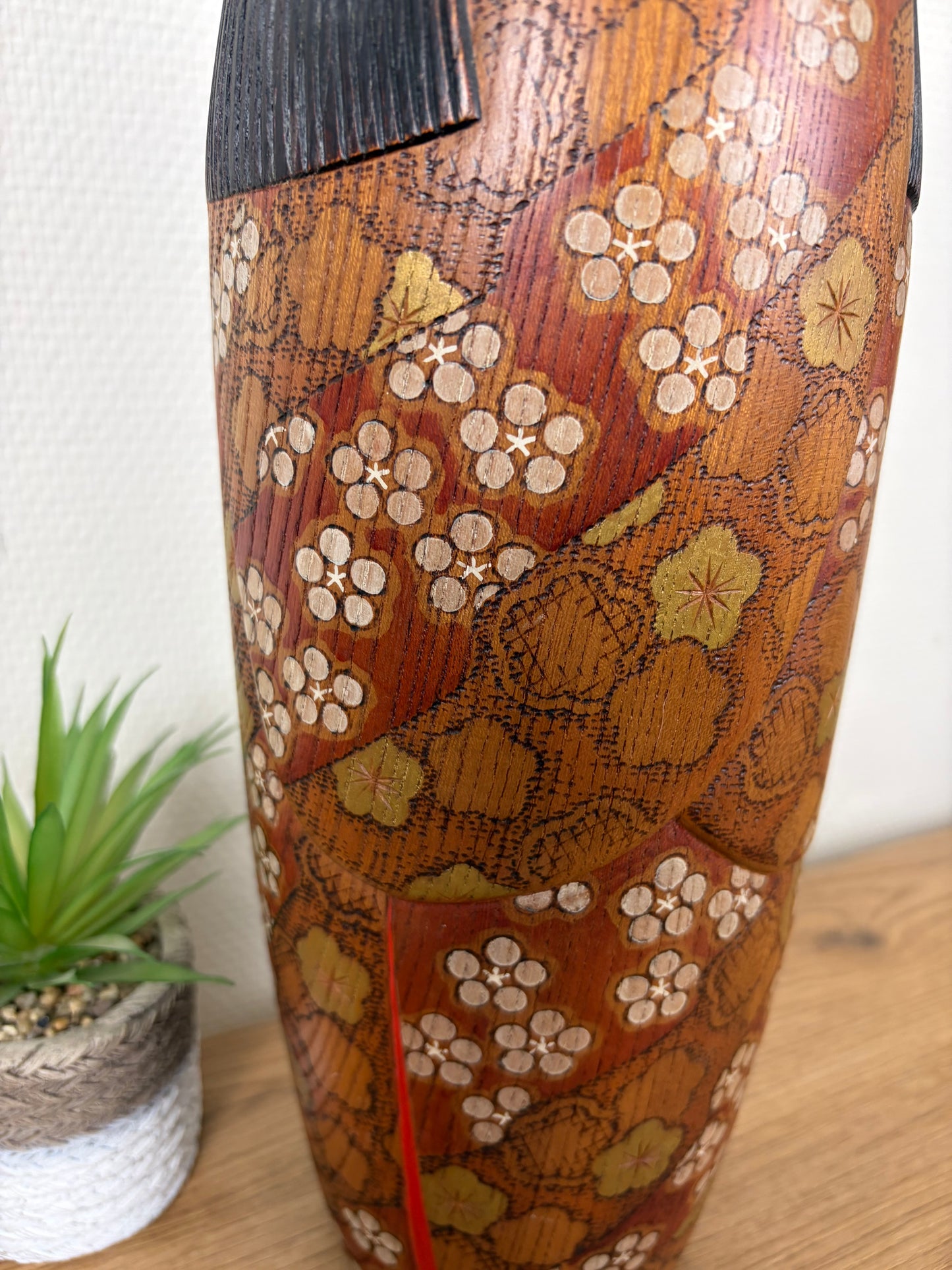 Exclusive vintage kokeshi by Miyagawa Kunio (1933-)