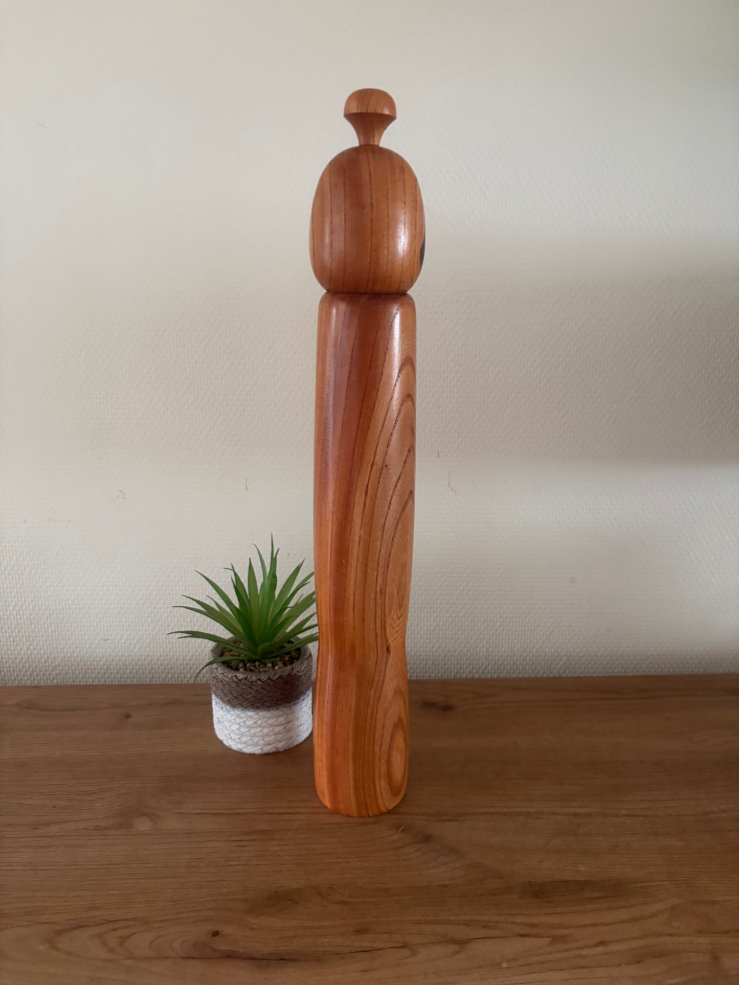 Vintage Sosaku kokeshi by Toa Sekiguchi (1942-)