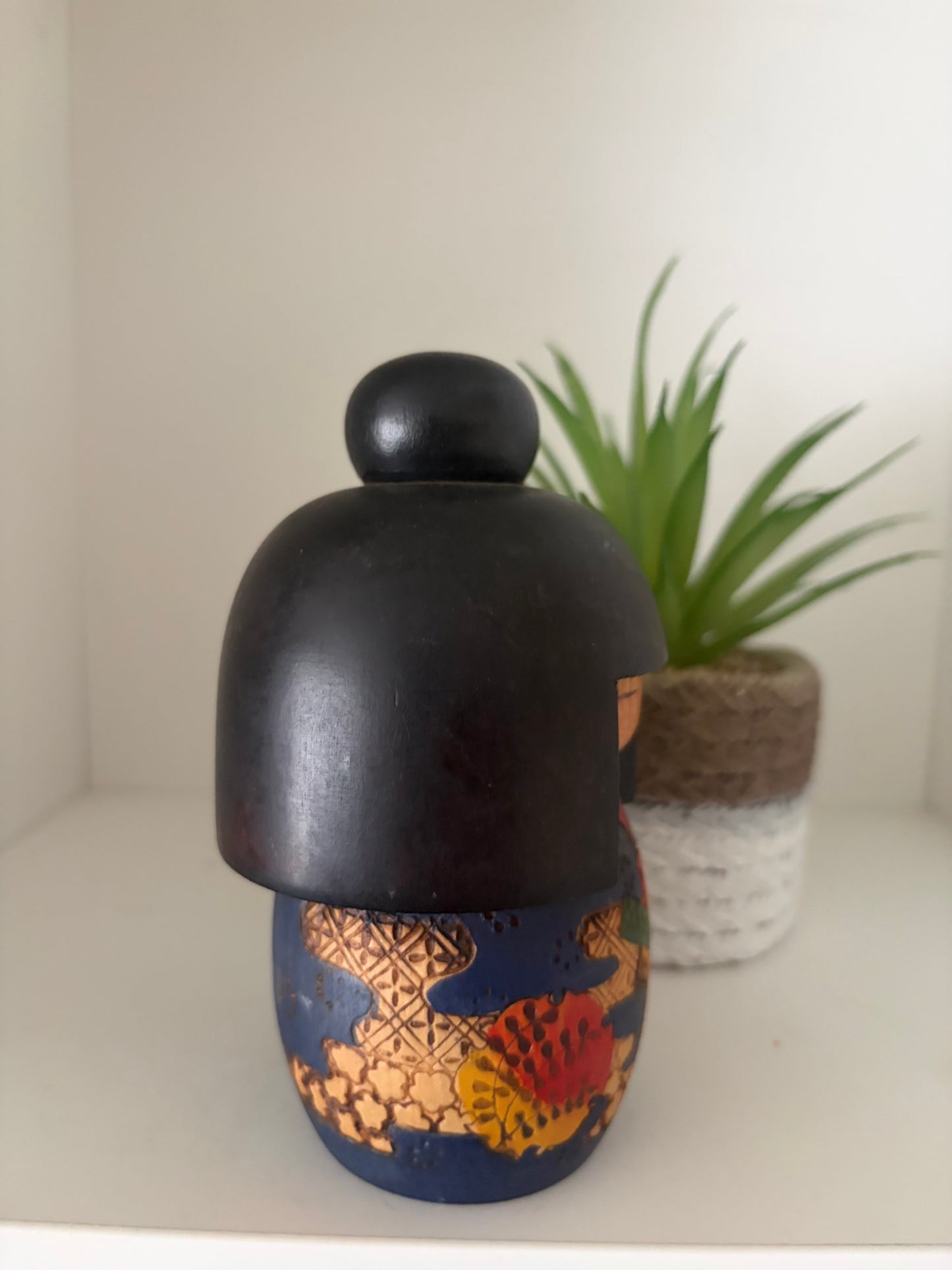 Vintage Gumma kokeshi made by Kazuo Takamizawa (1927-)