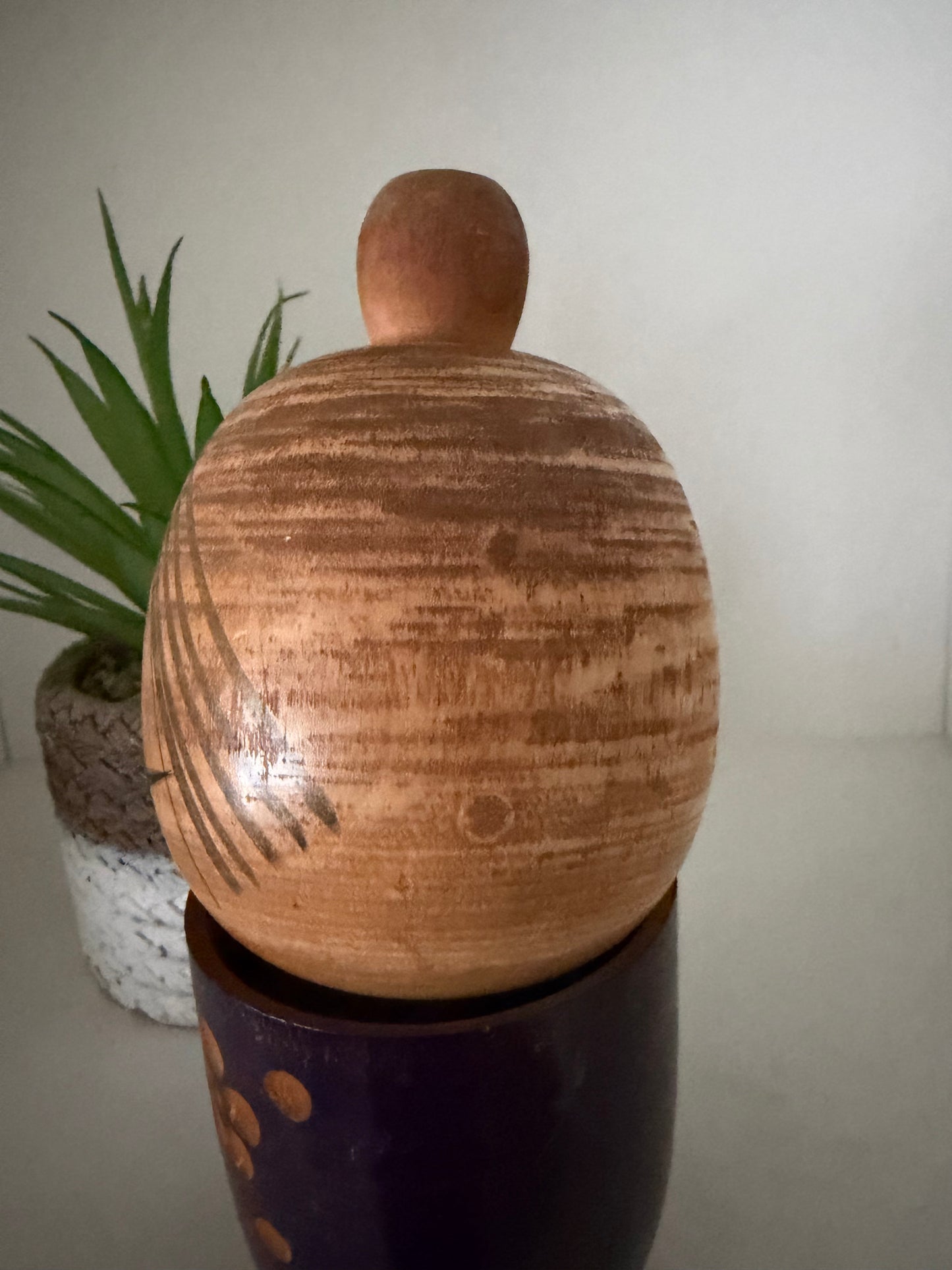 Vintage Sosaku kokeshi by Sato Suigai (1920-)