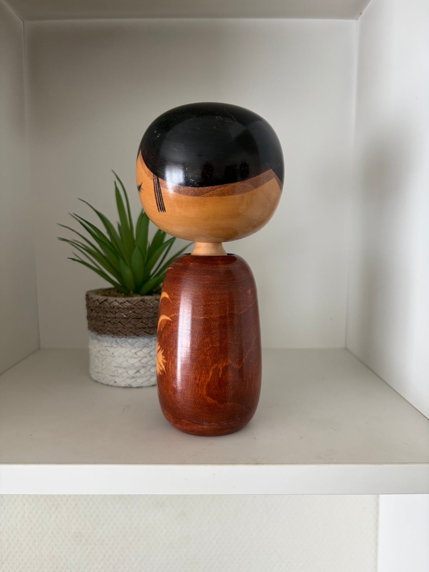 Vintage Sosaku kokeshi by Izumi Morijiro
