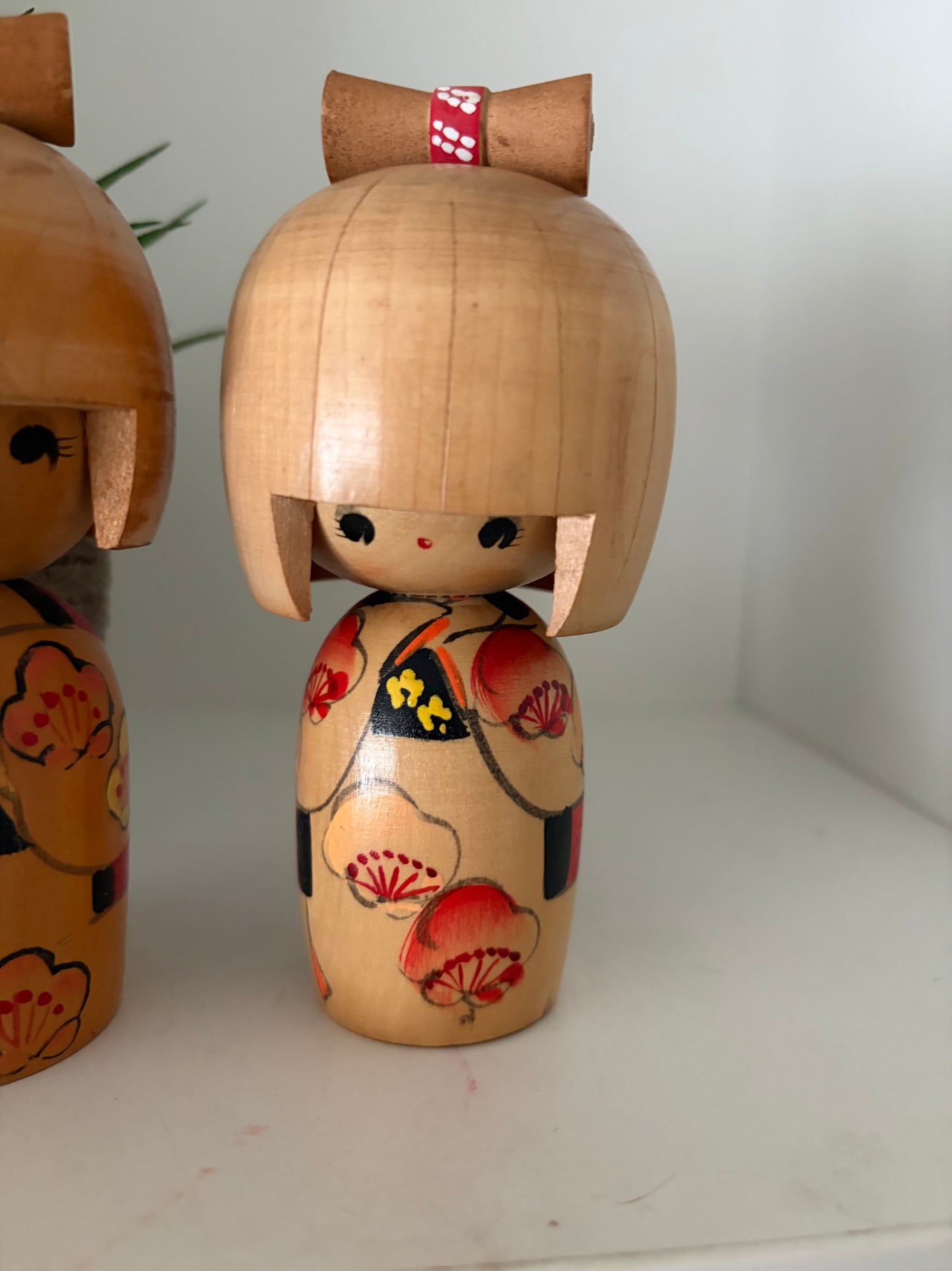 Lovely set of two vintage Sosaku kokeshi