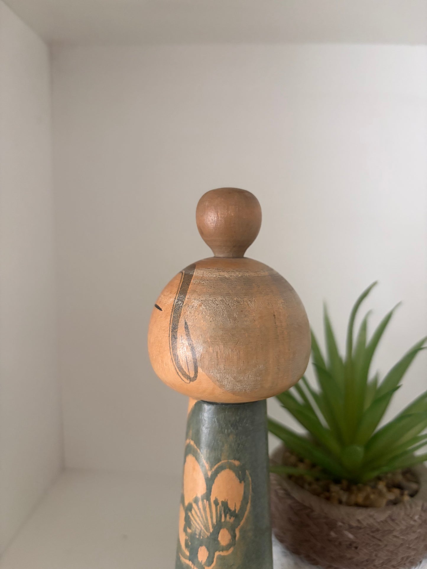 Vintage creative kokeshi by Issetsu Kuribayashi (1924-2011)