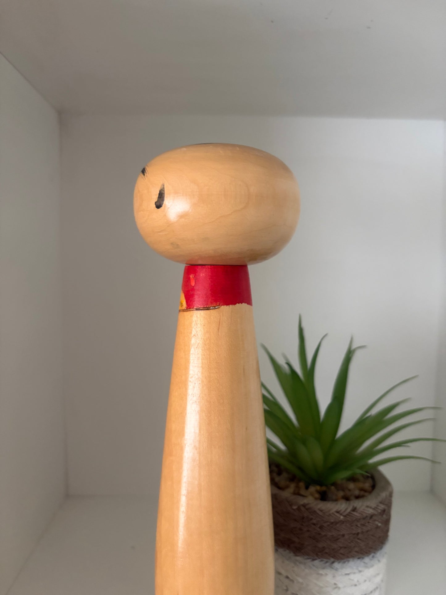 Rare vintage Sosaku kokeshi by Takahashi Hashime (1918-2002)