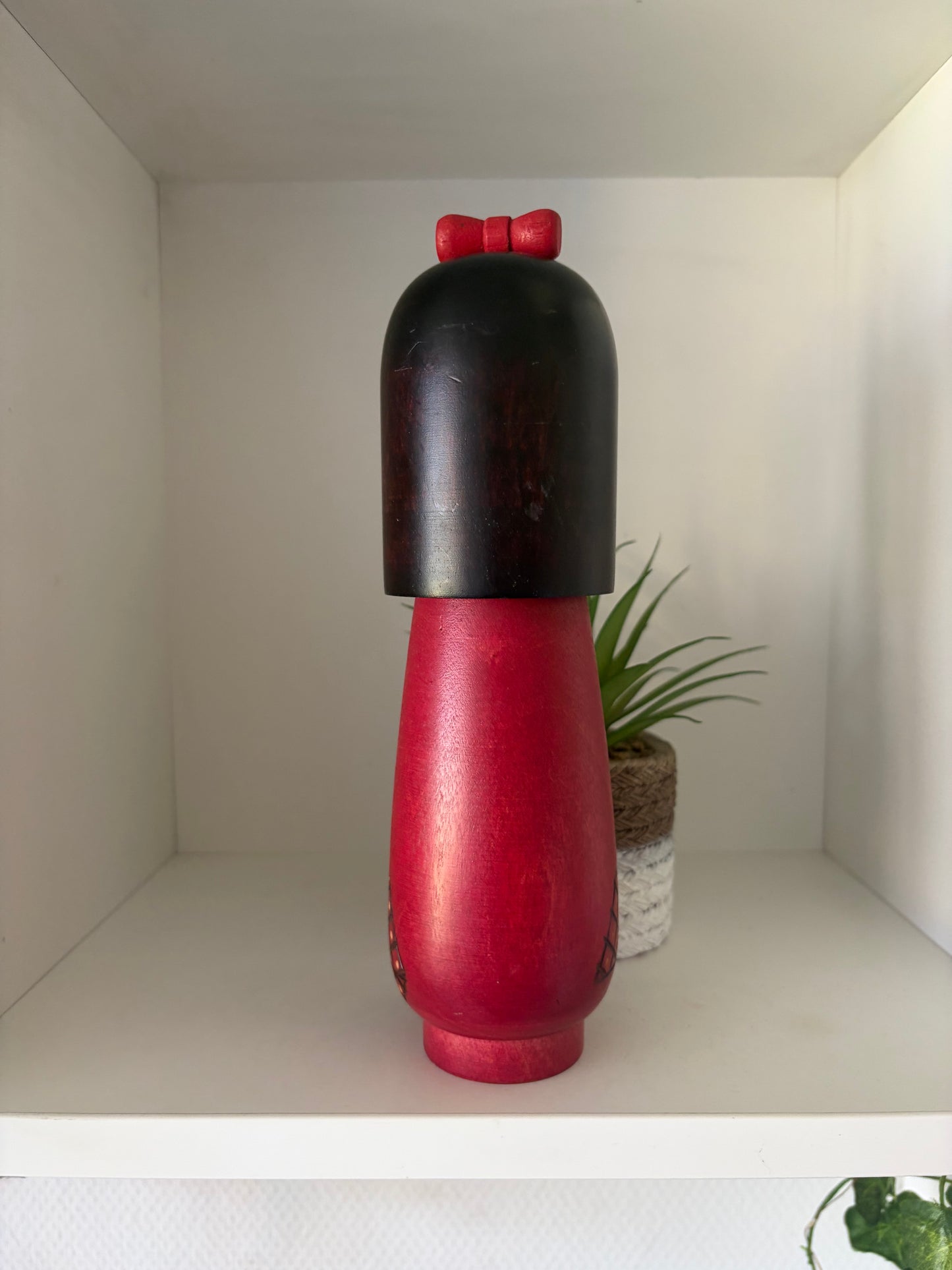 Vintage Gumma kokeshi by Kazuo Takamizawa (1927-)