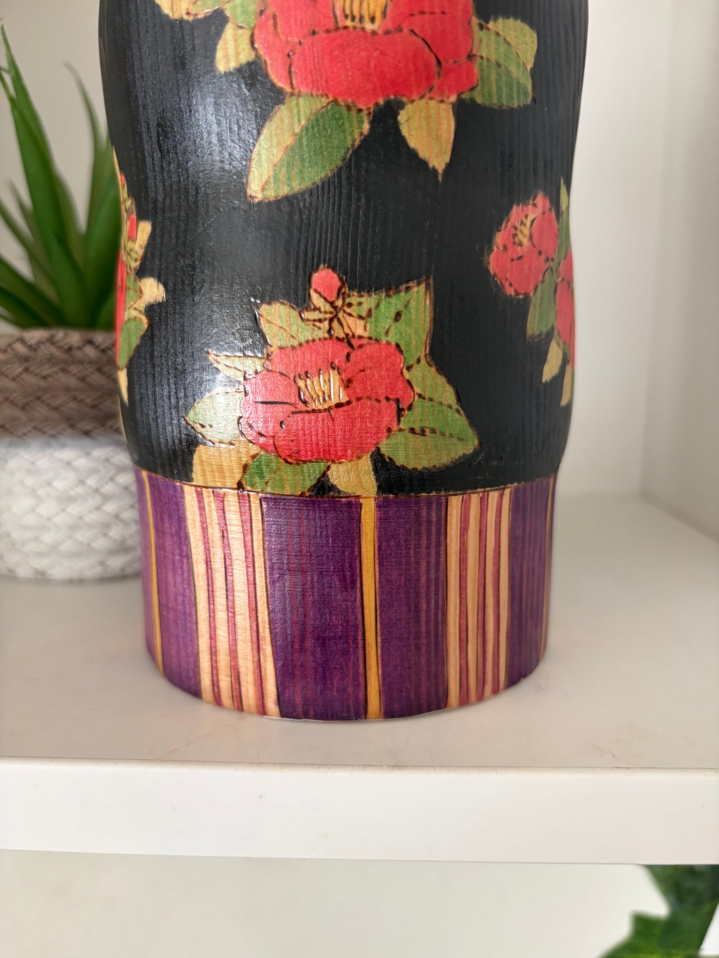 Unique Modern Sosaku kokeshi by Yuko Yamazaki - With box
