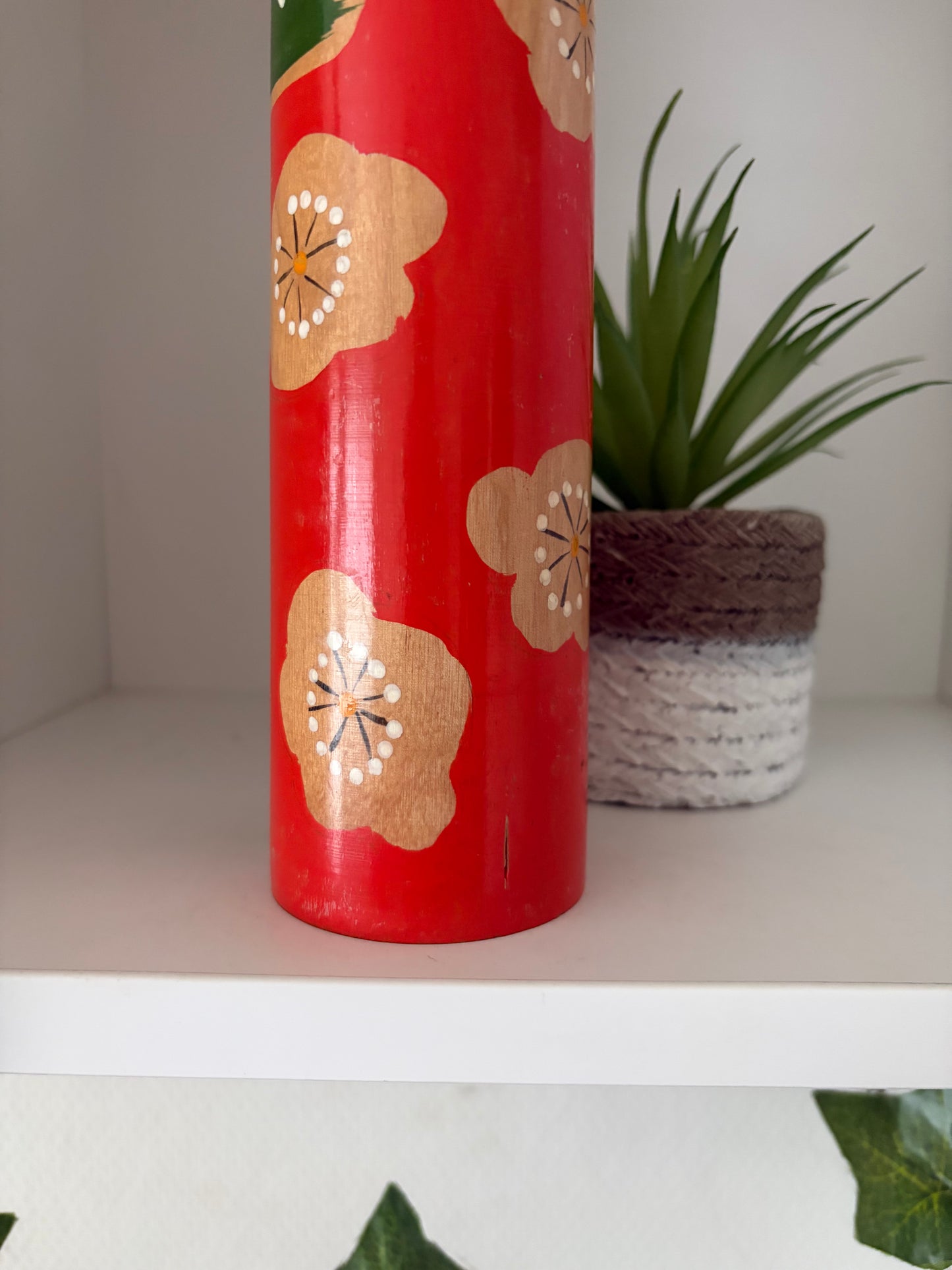 Vintage Sosaku kokeshi by Kiyohara Takao