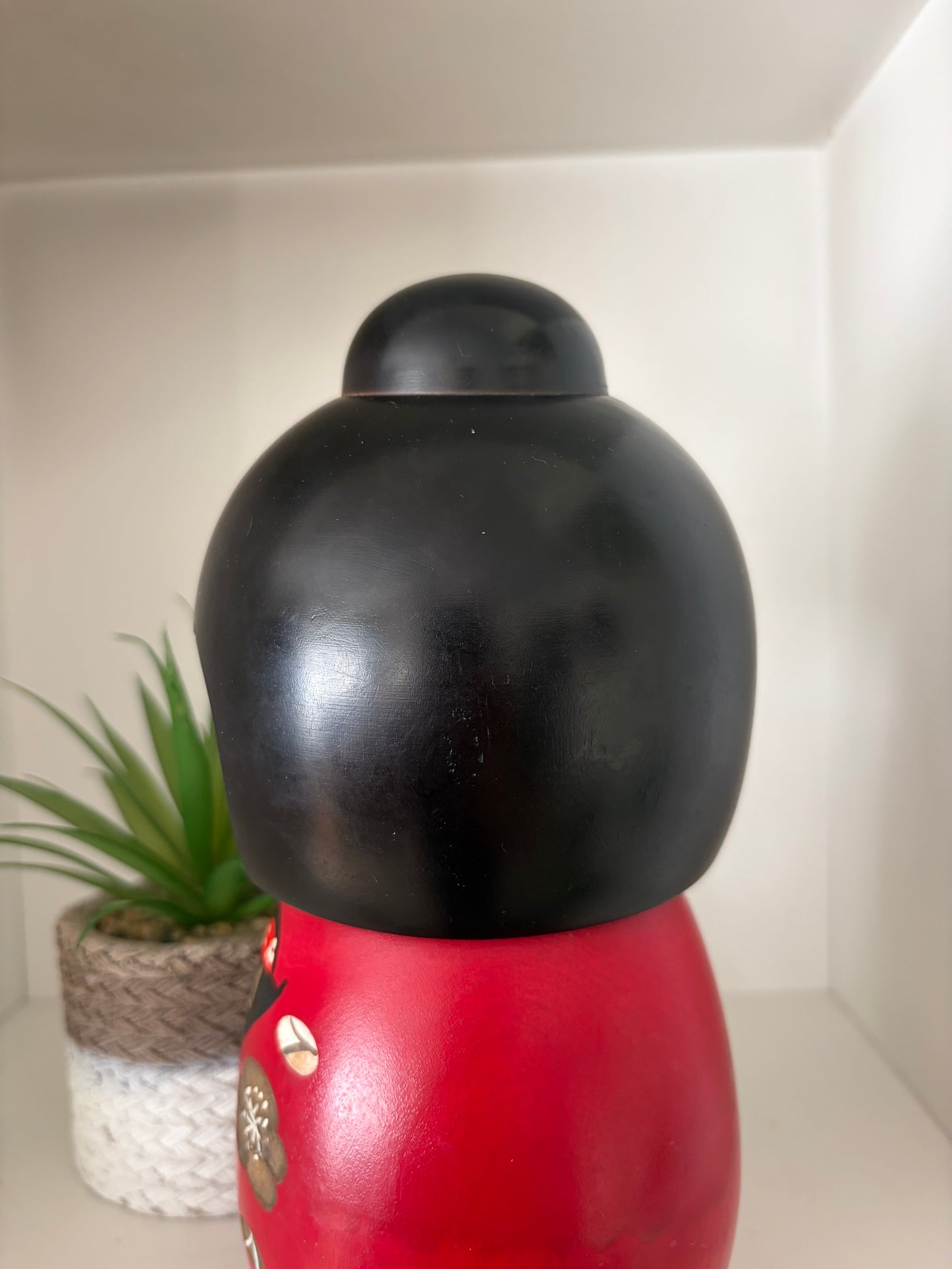 Vintage chunky Gumma kokeshi by Hajime Miyashita (1940-)