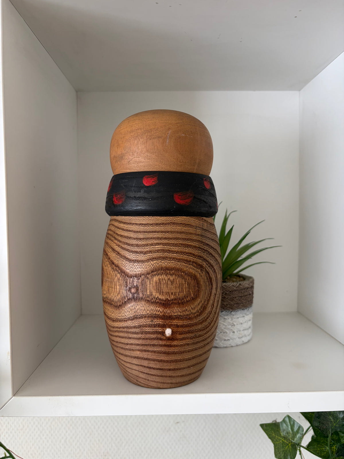Vintage Sosaku kokeshi by Masao Watanabe (1917-2007)