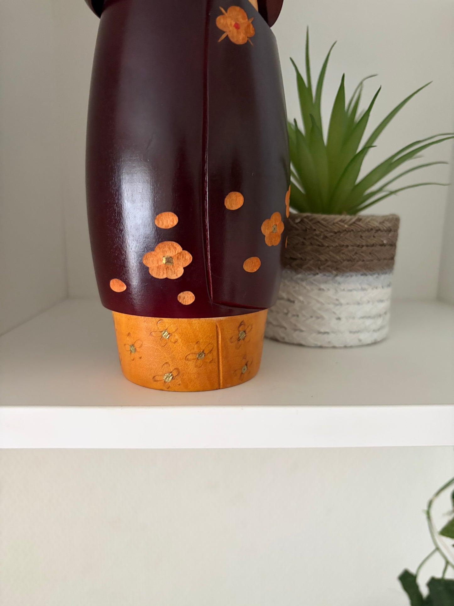 Rare Vintage Sosaku kokeshi by Aoki Ryoka (1931-)