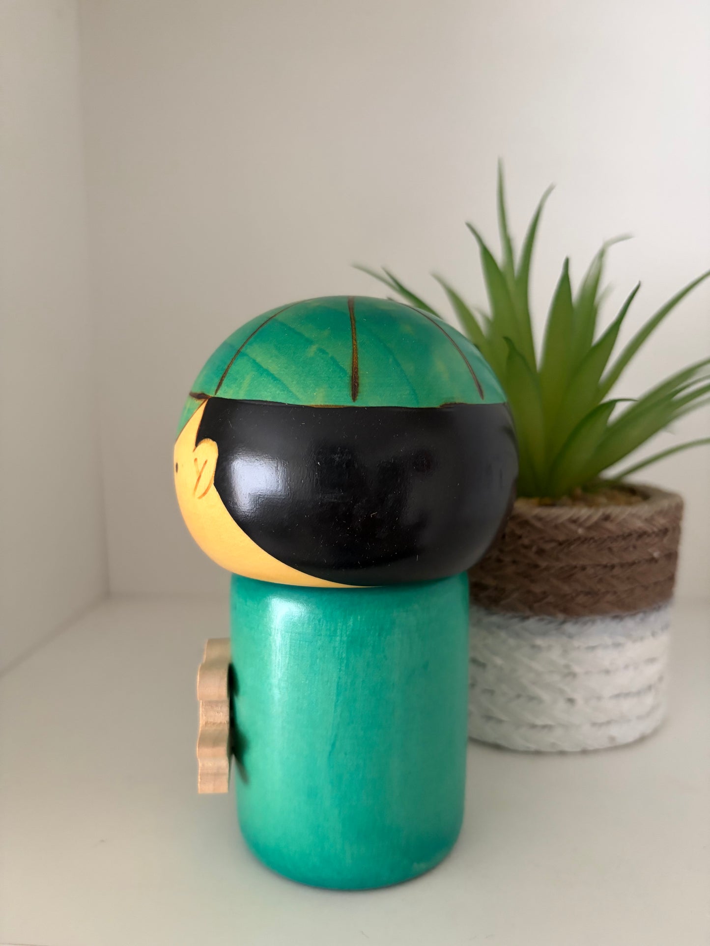 Rare vintage sosaku kokeshi by Usaburo