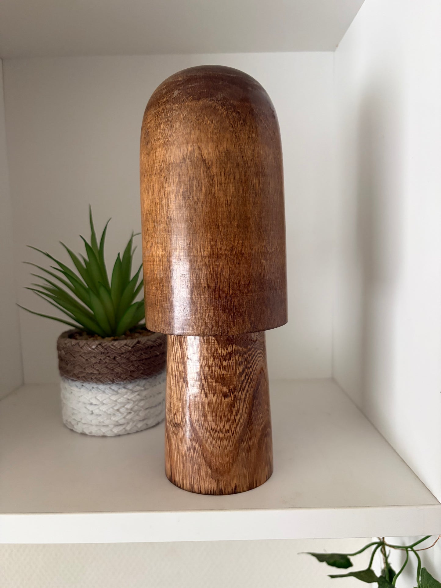 Vintage Sosaku kokeshi by Takanashi