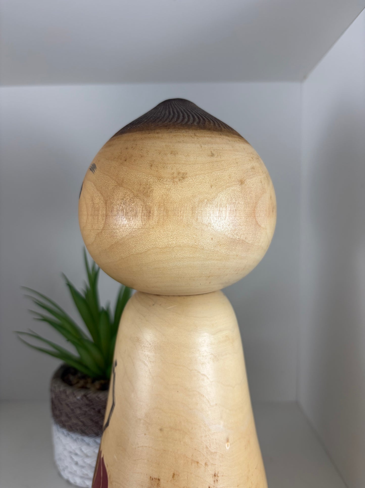 Vintage Sosaku kokeshi by Masao Watanabe (1917-2007)
